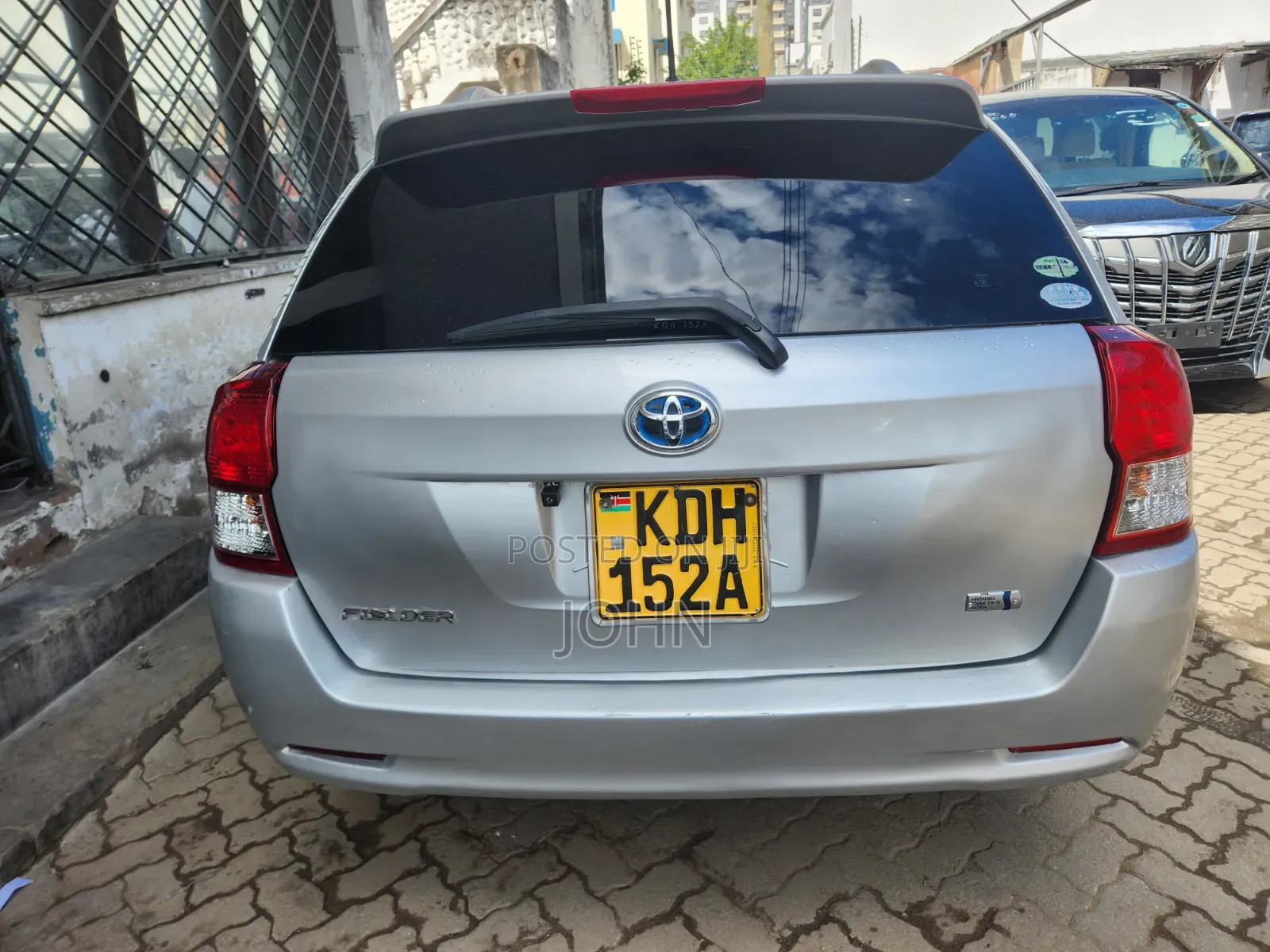 Toyota Corolla Fielder 2015 Silver