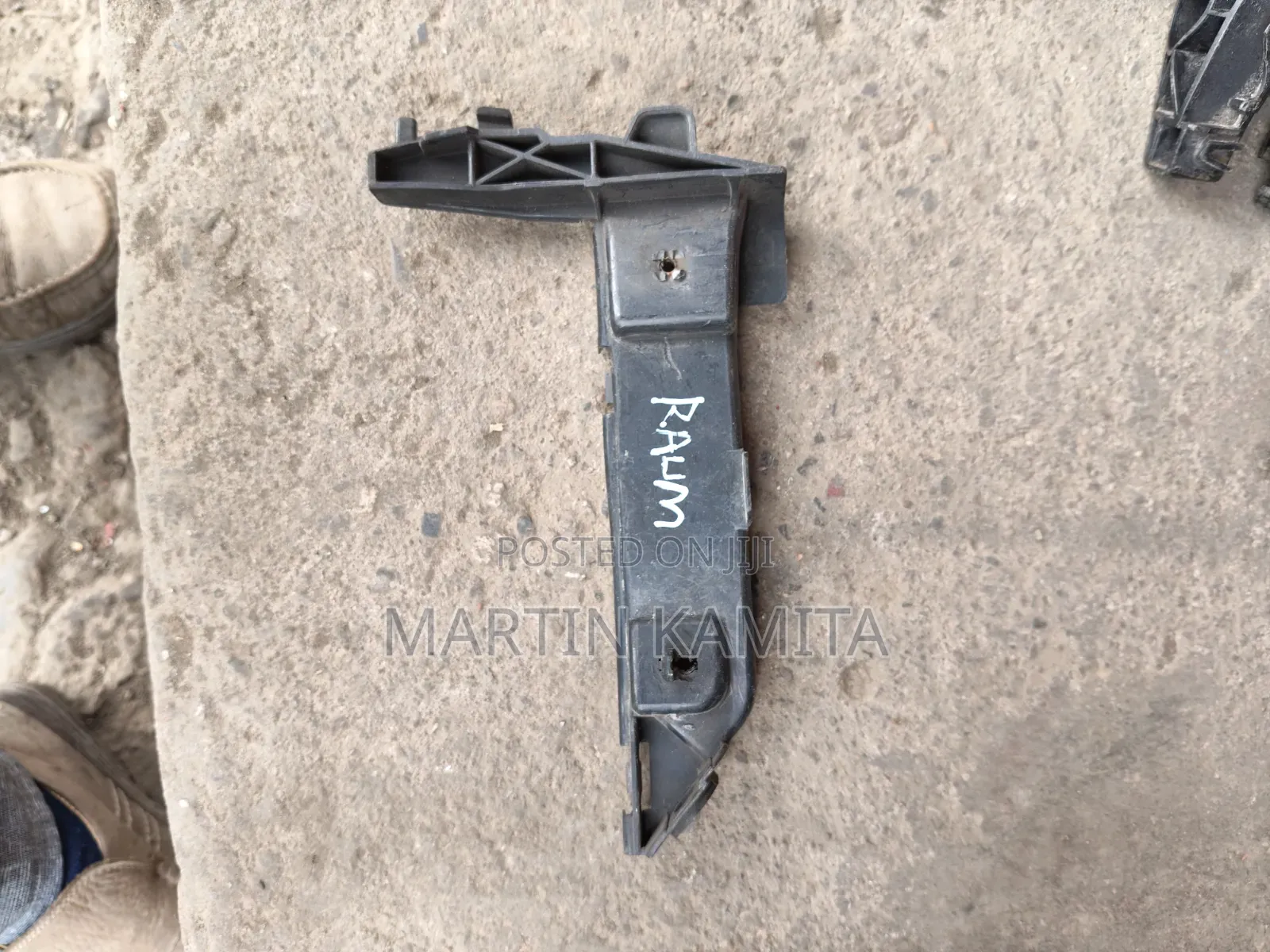 Toyota Raum Front Bumper Slide Retainers