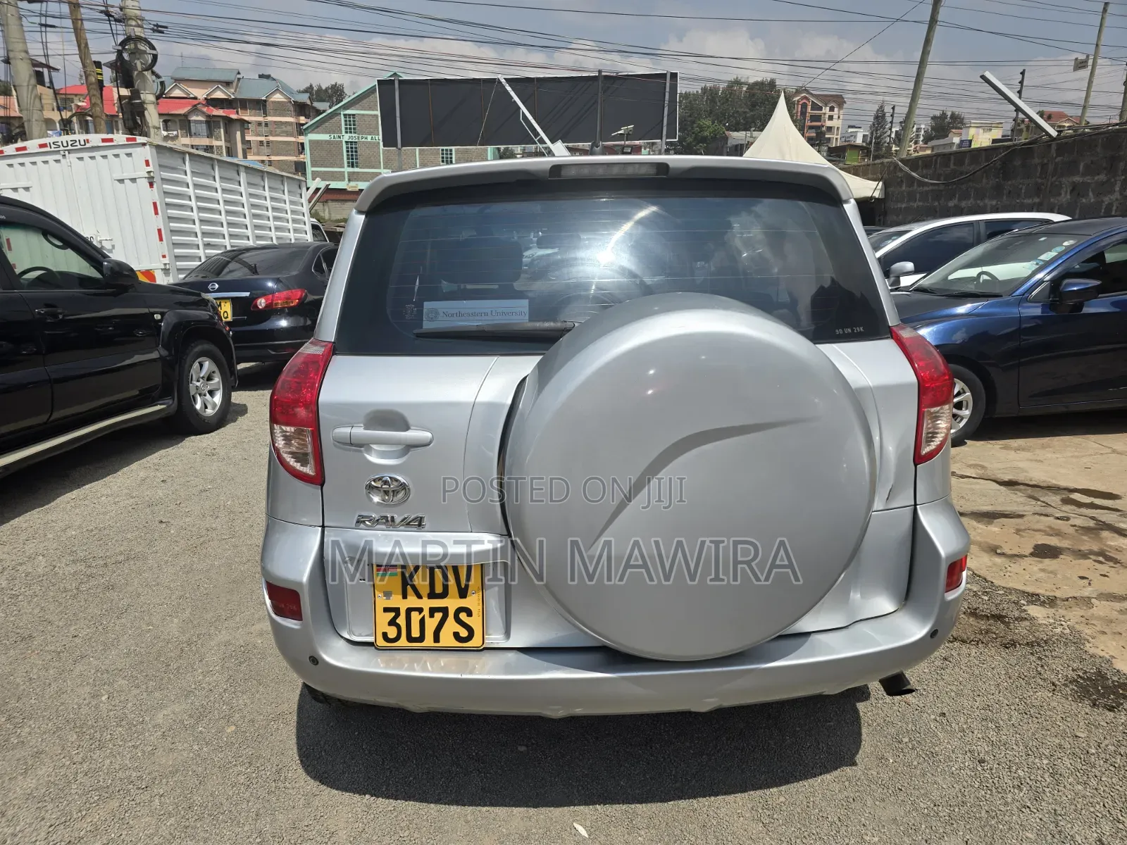 Toyota RAV4 2011 Silver