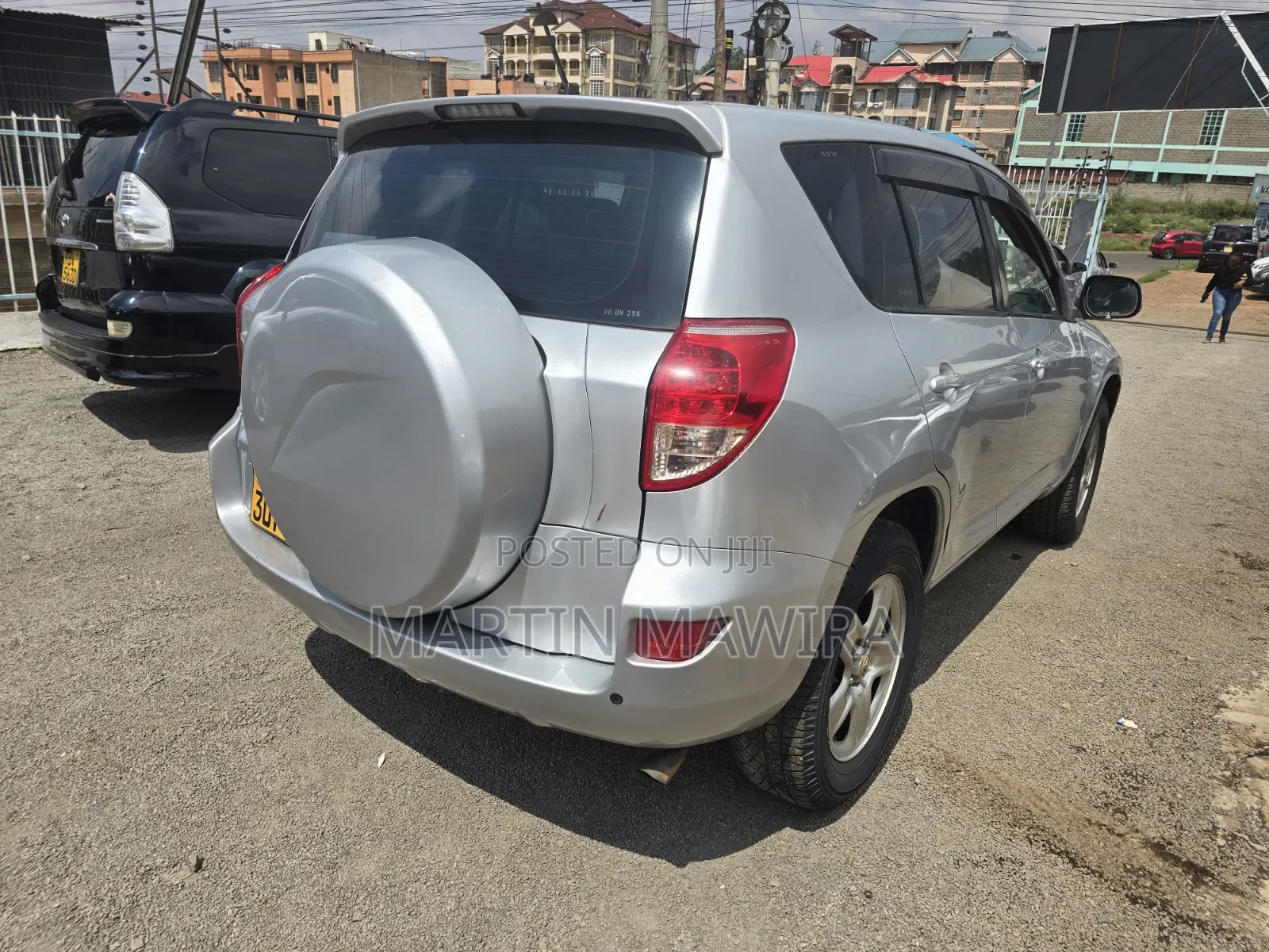 Toyota RAV4 2011 Silver