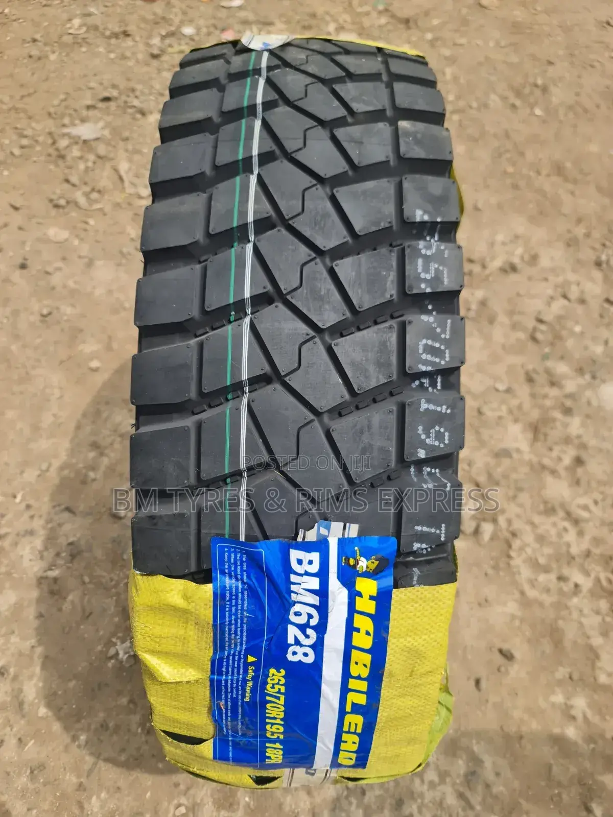 265 /70 R19. 5 Habilead Tires (Diff)