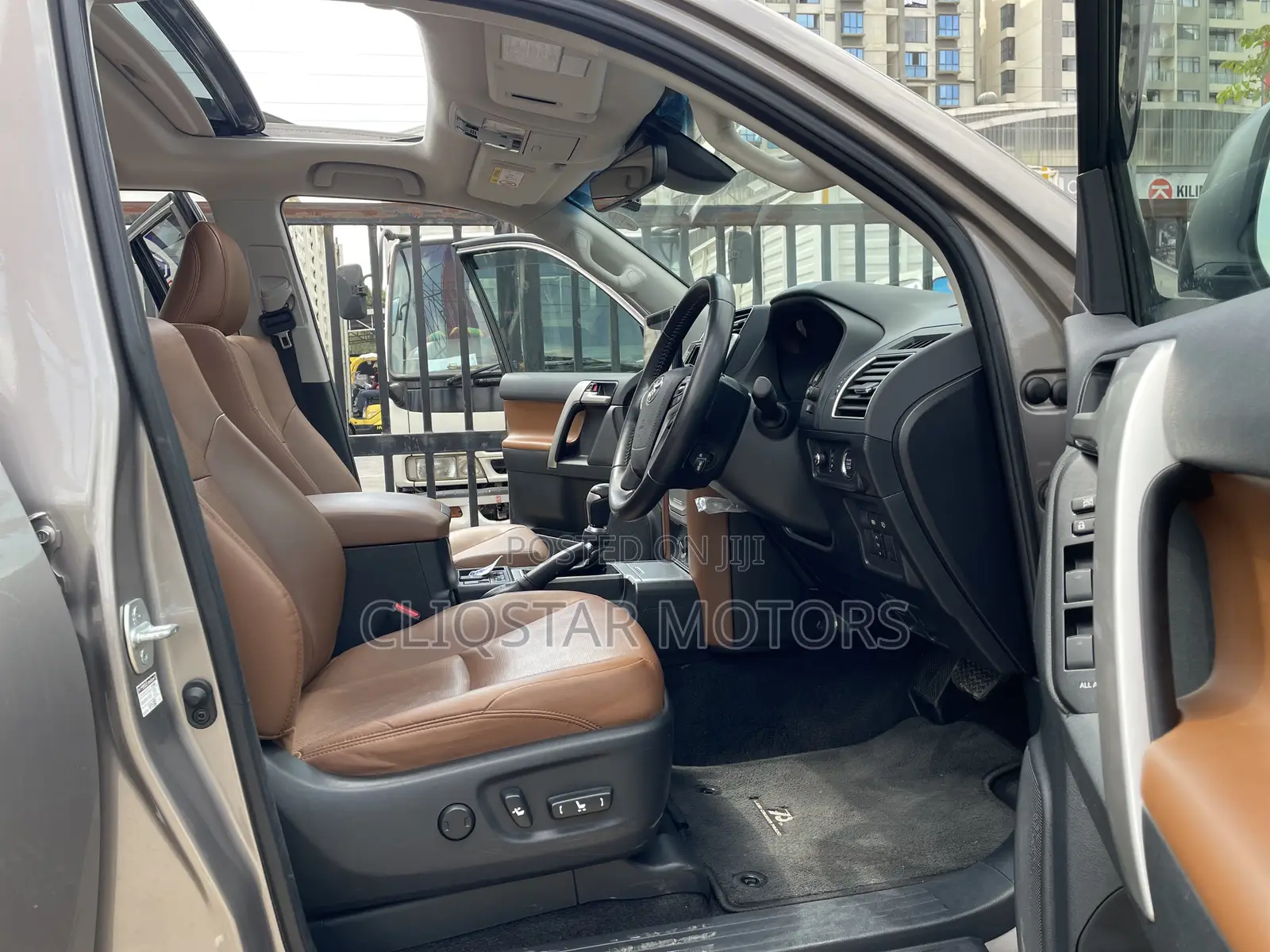 Toyota Land Cruiser Prado 2.7 2019 Gray