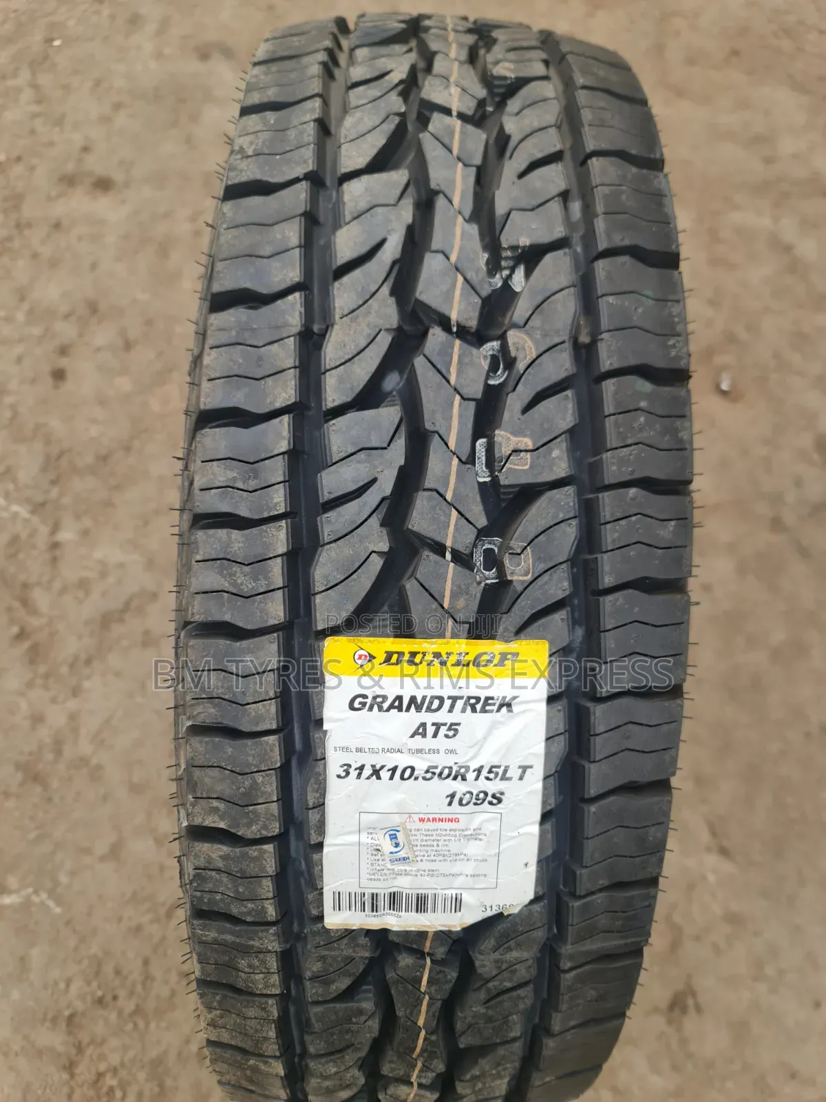 31x10.50r15 Dunlop Tires (All Terrein) At5.