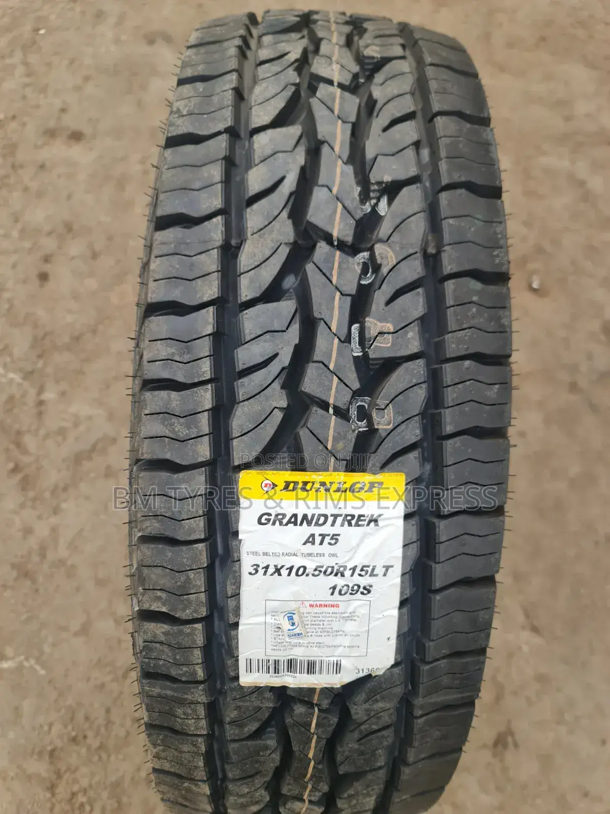 31x10.50r15 Dunlop Tires (All Terrein) At5.