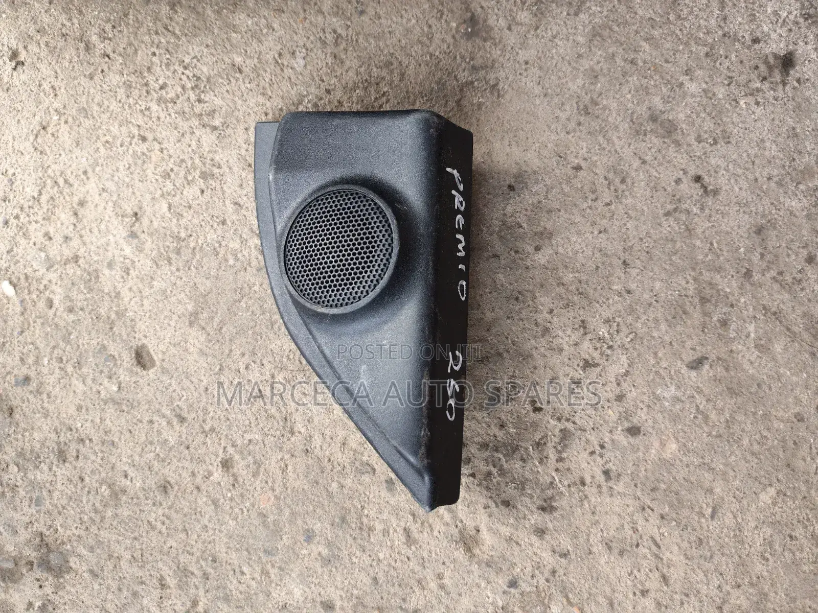 Premio 260 Interior Tweeter Finisher Cover