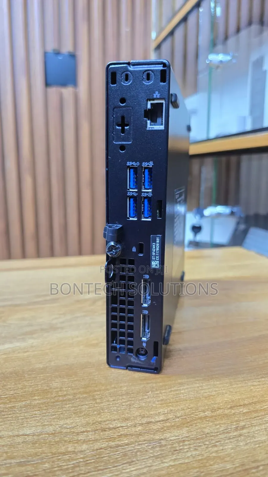 Desktop Computer Dell Optiplex 7090 16GB Intel Core i7 SSD 256GB