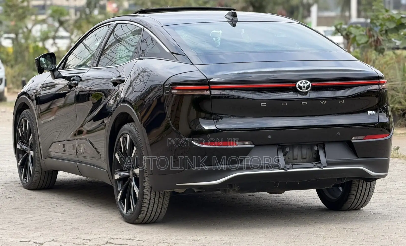 Toyota Crown 2023 Black