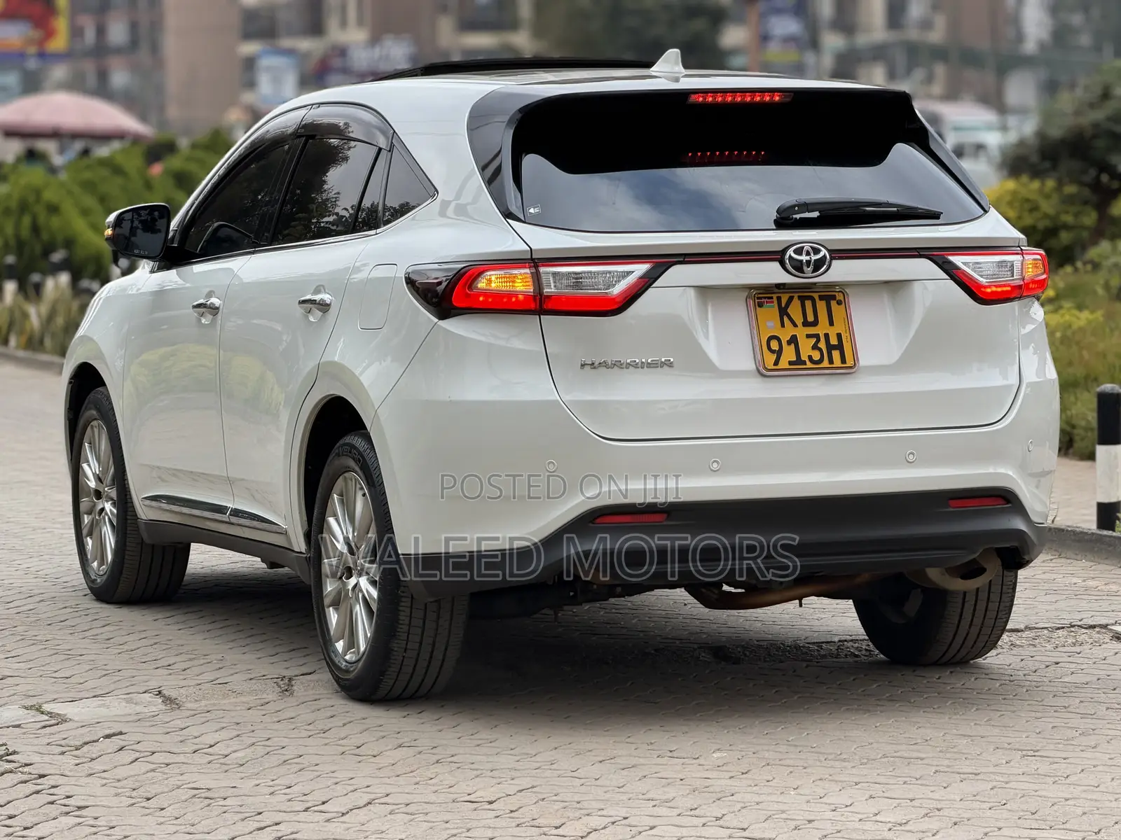 Toyota Harrier 2.0 2018 Pearl