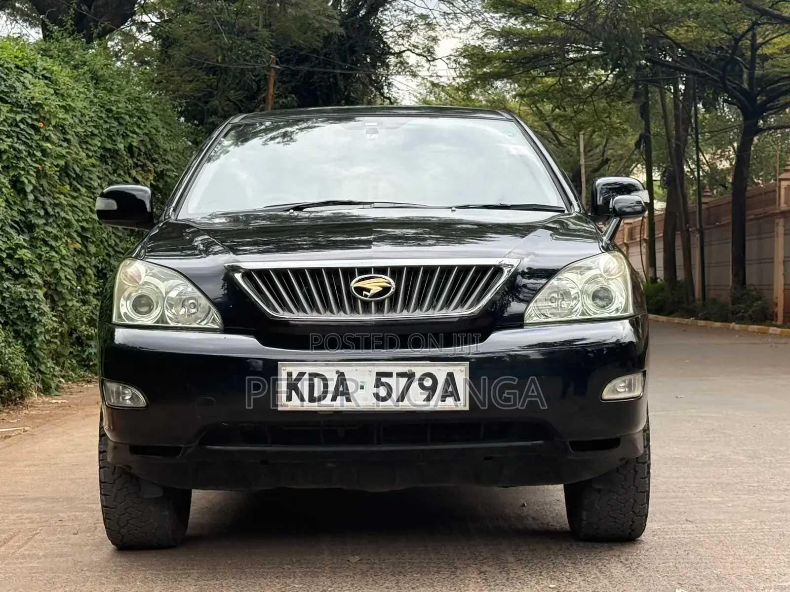Toyota Harrier 2012 Matt Black