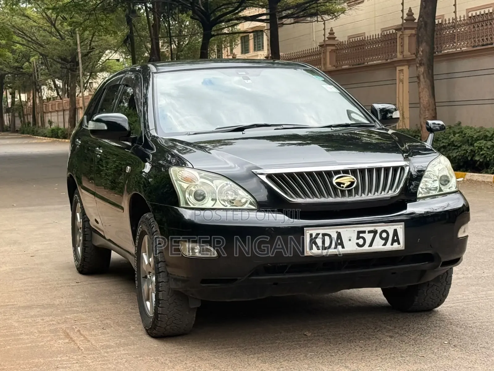 Toyota Harrier 2012 Matt Black