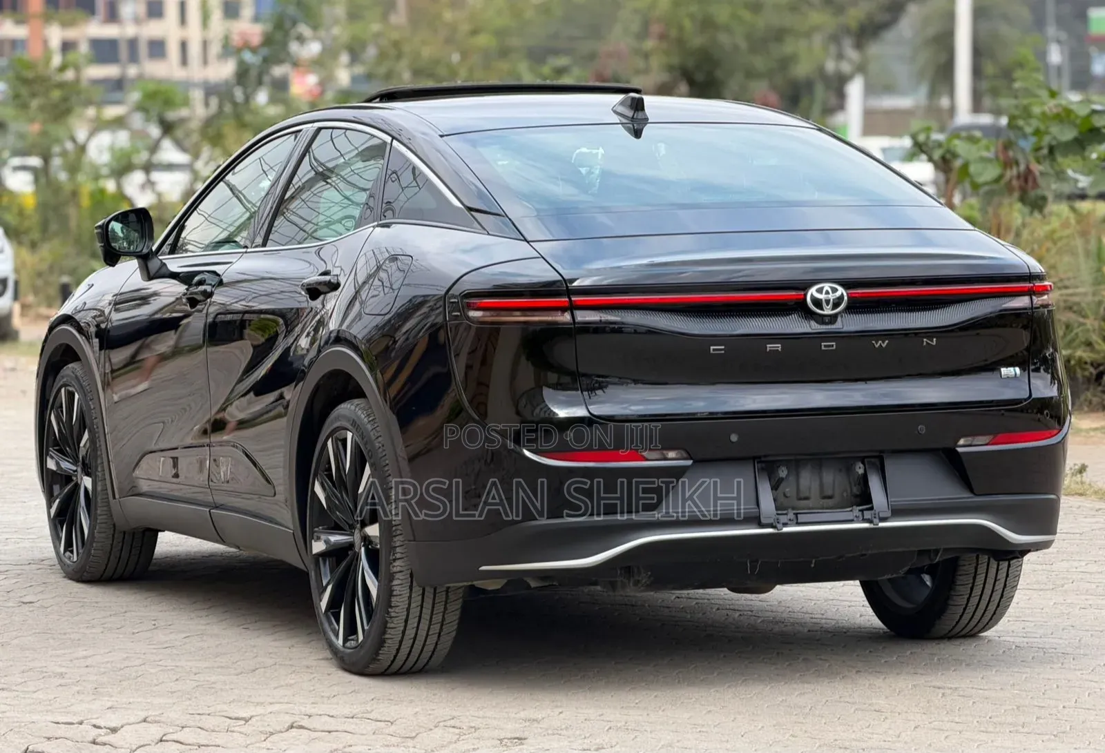 Toyota Crown 2023 Black