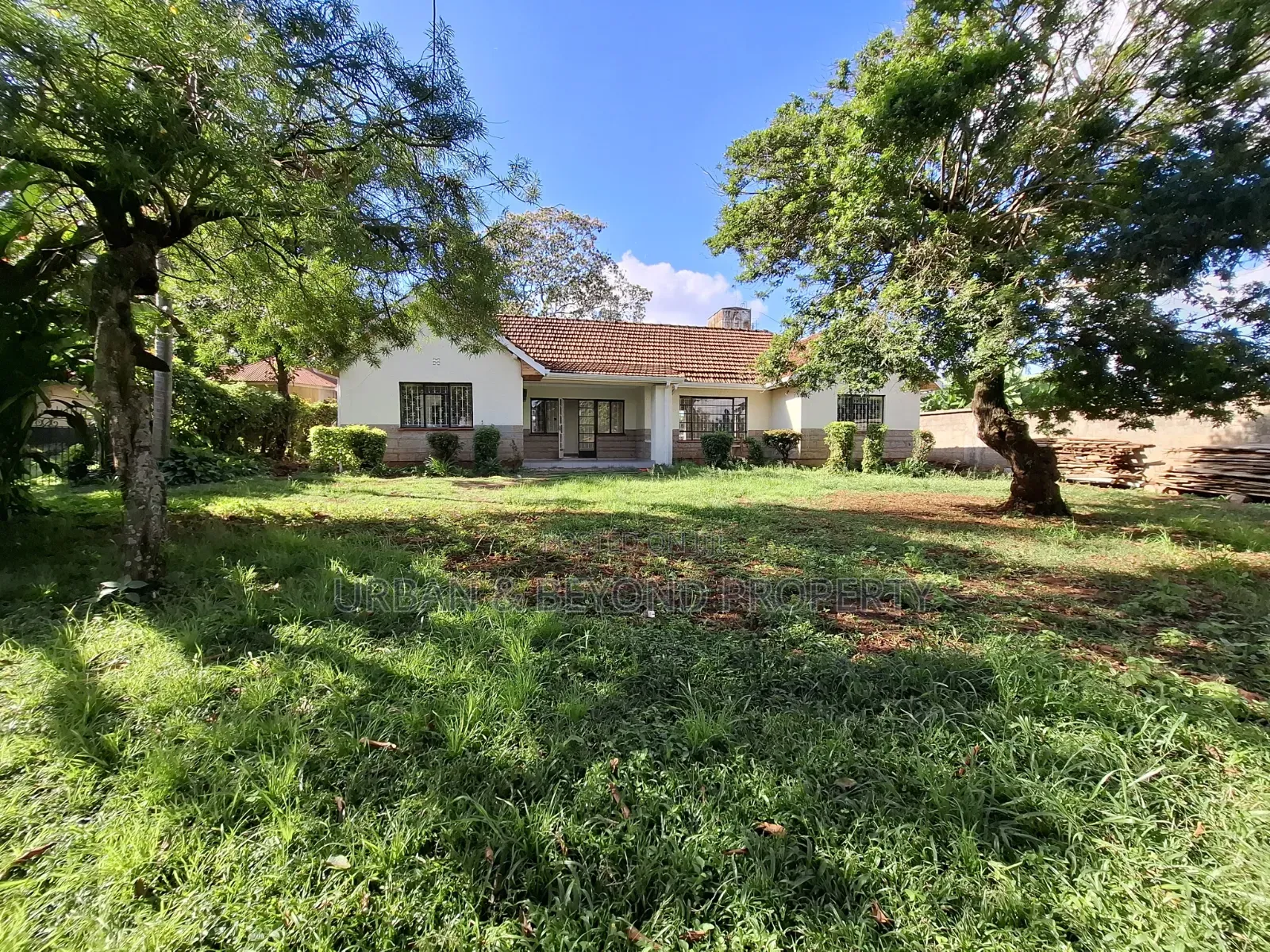 4bdrm Bungalow in Lower Kabete for rent