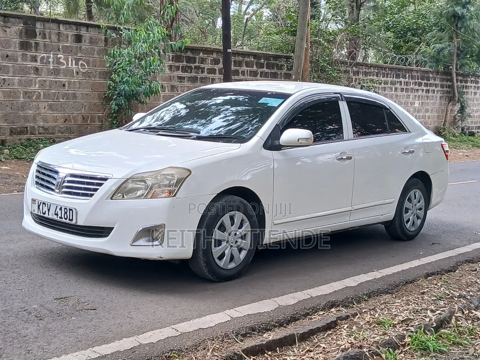 Toyota Premio 2013 White
