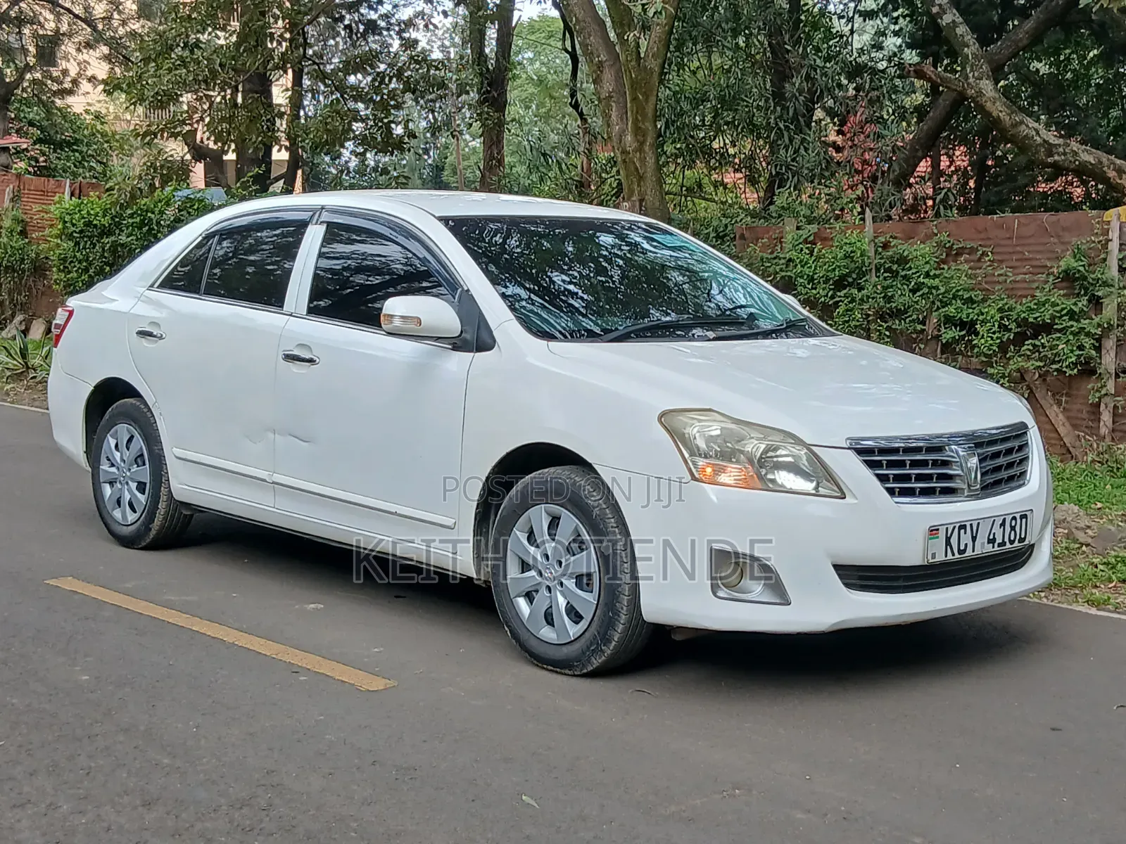 Toyota Premio 2013 White