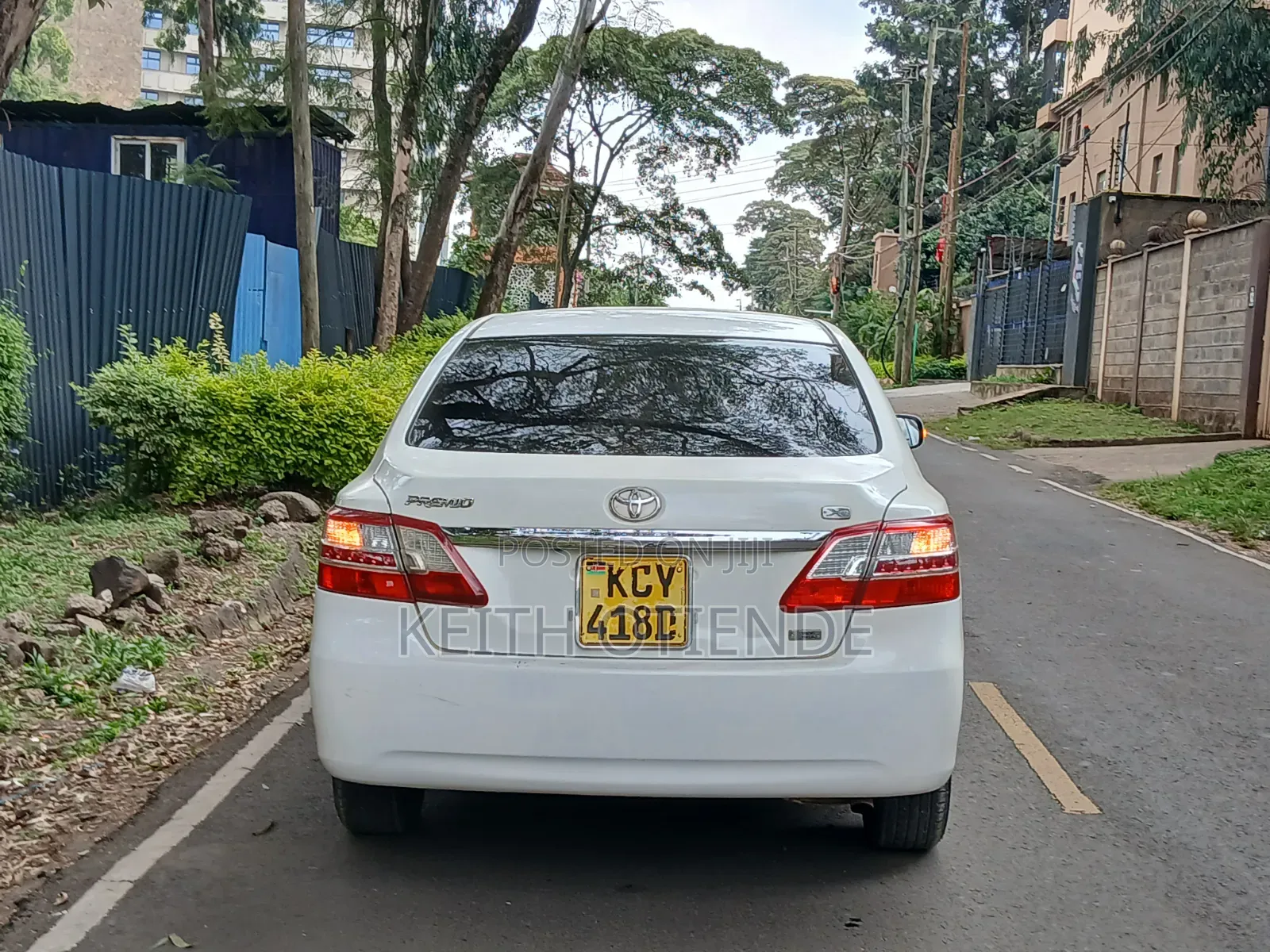 Toyota Premio 2013 White