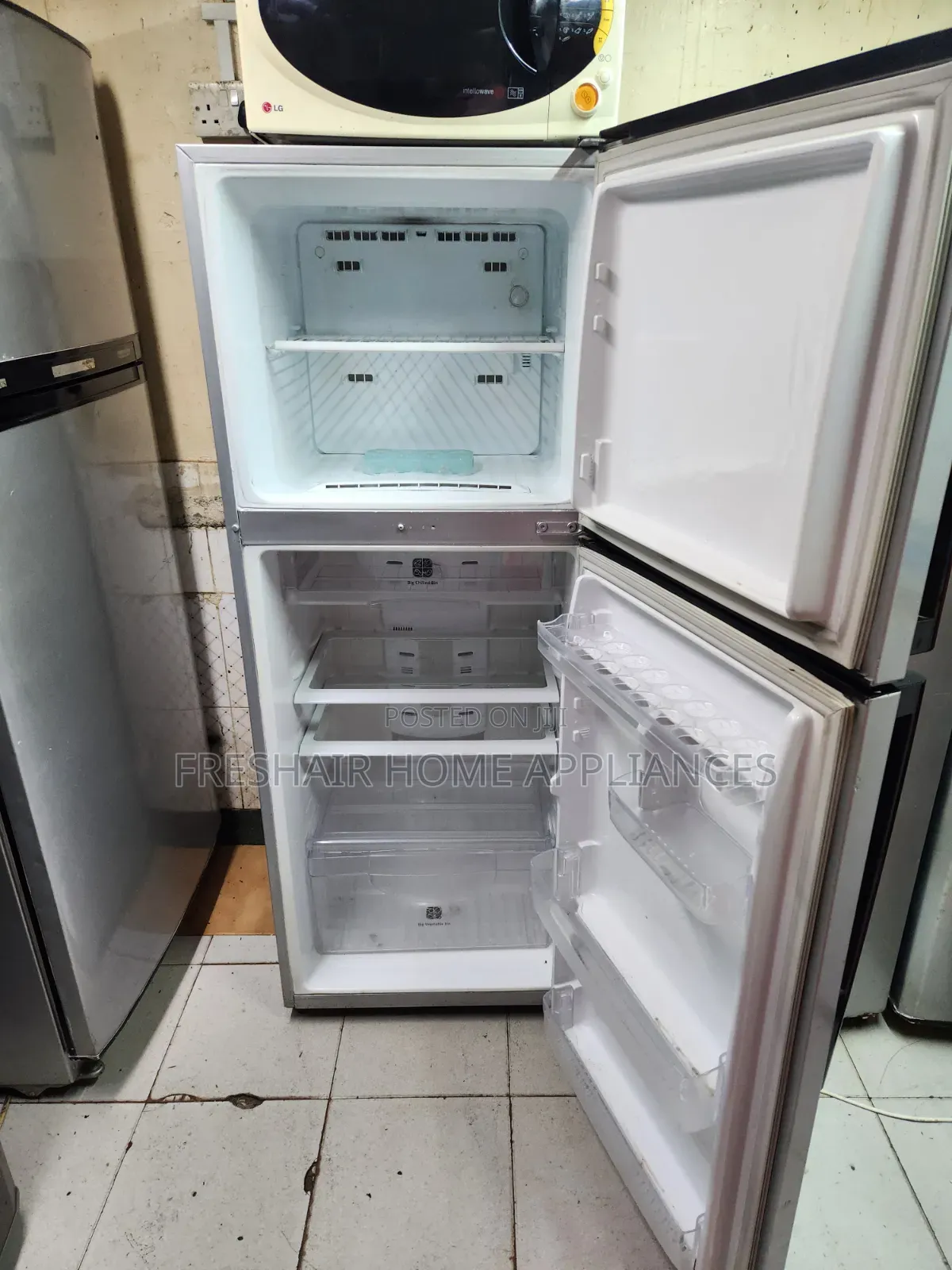 Affordable Non Frost Fridge 330litres