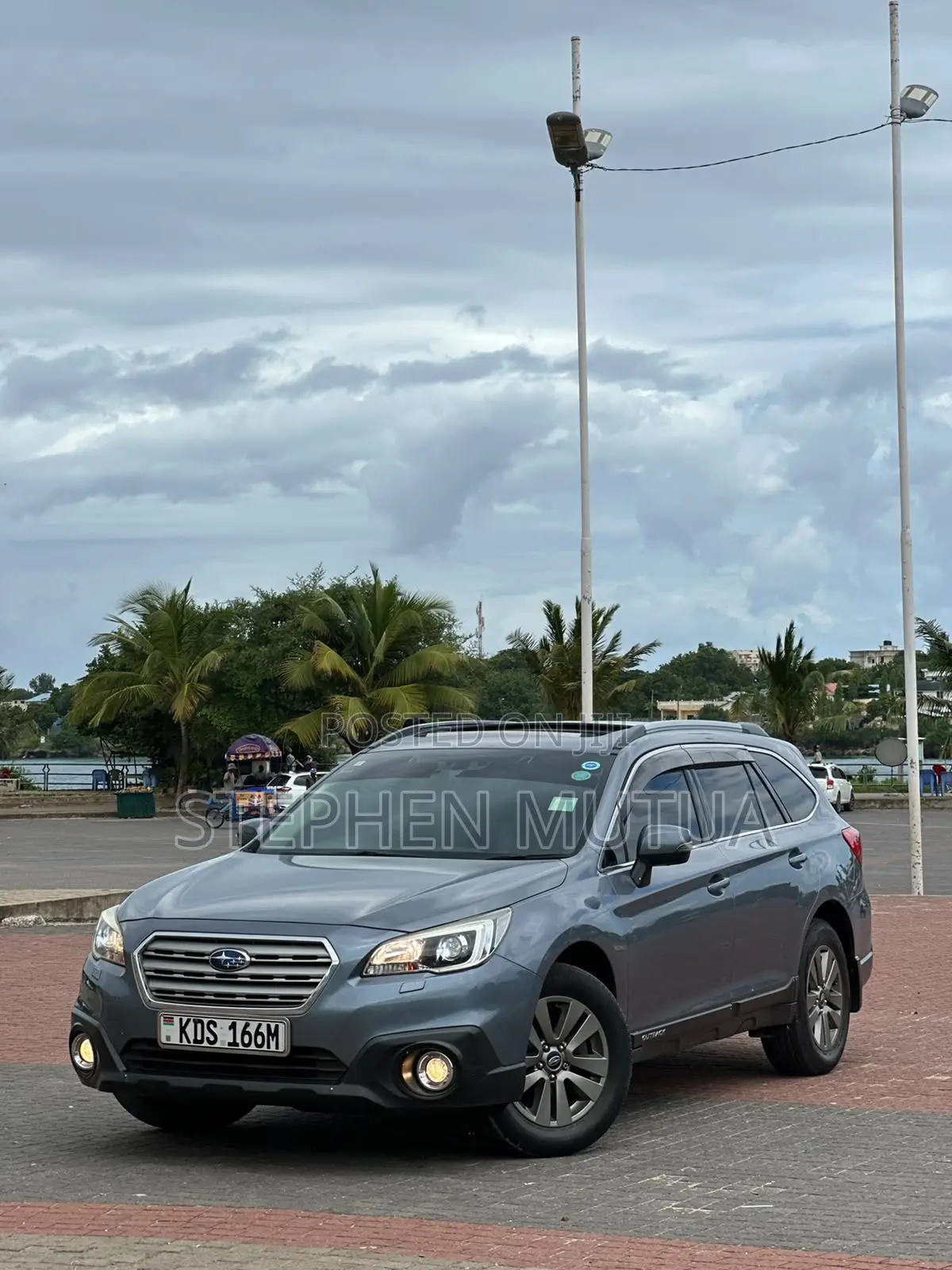 Subaru Outback 2.5i Premium AWD 2017 Blue