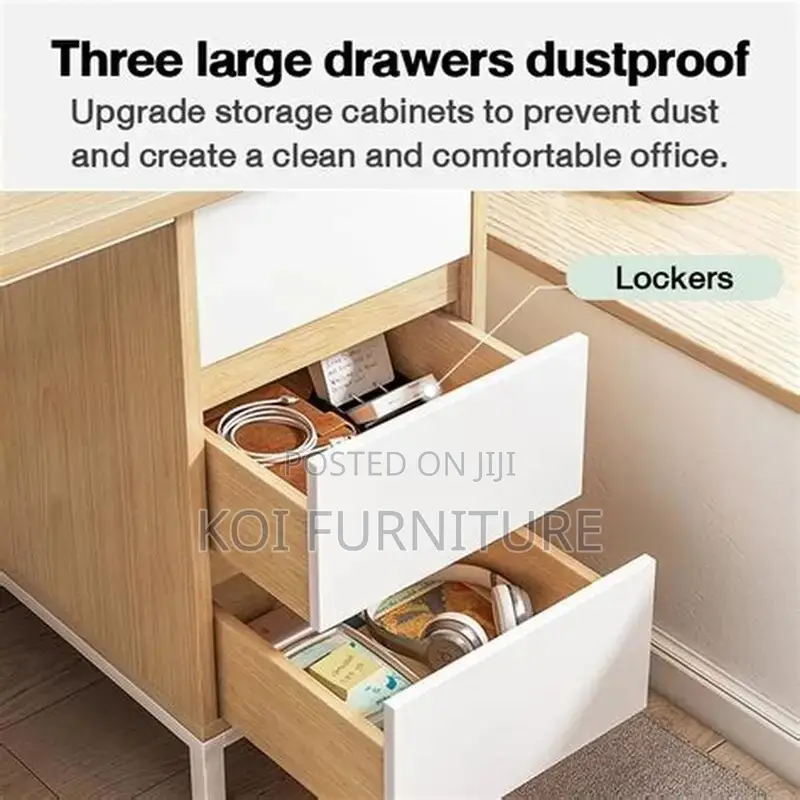 Dressers; Luxury Vanity Set With Drawer Set Up