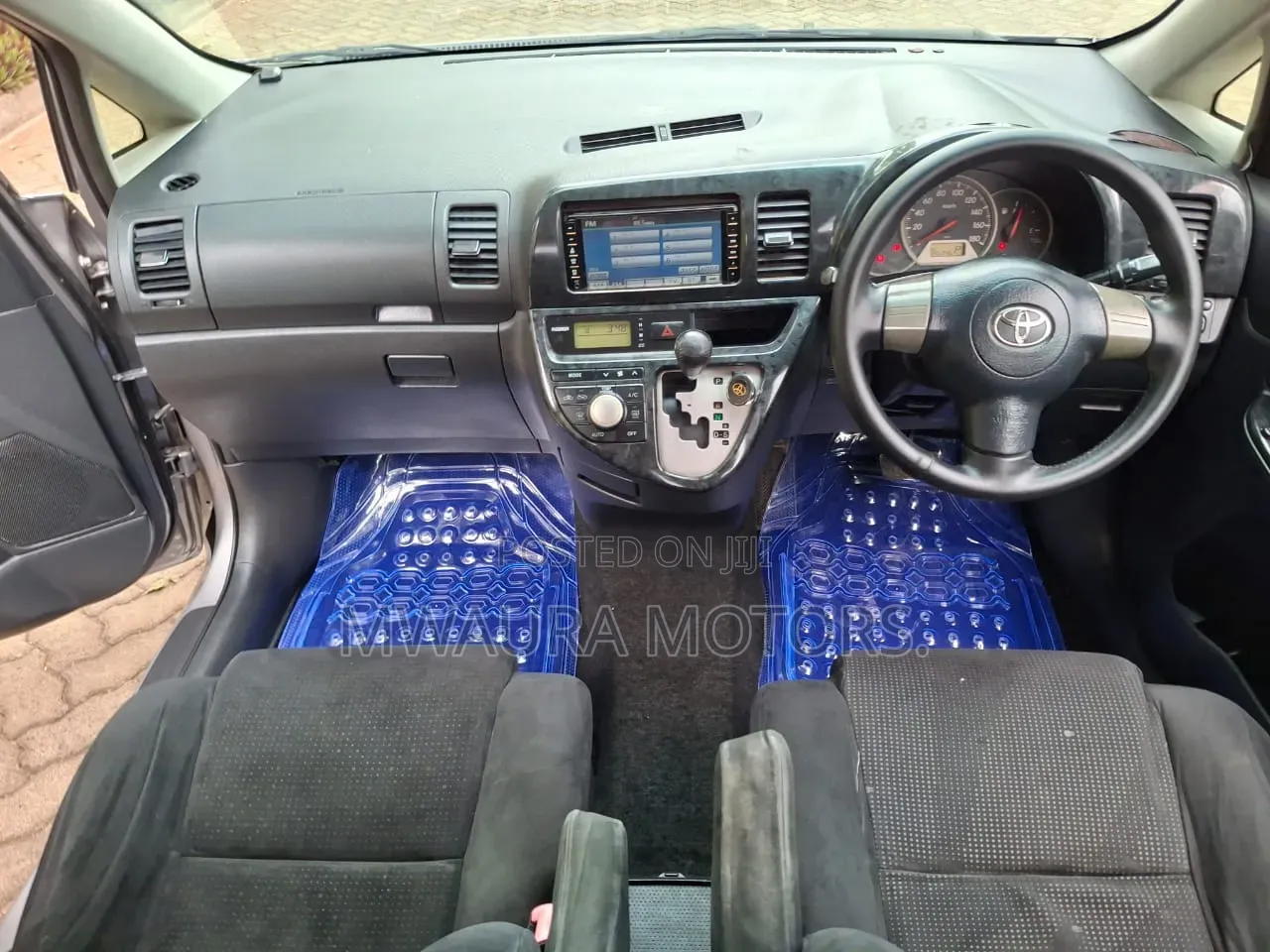 Toyota Wish 2009 Silver