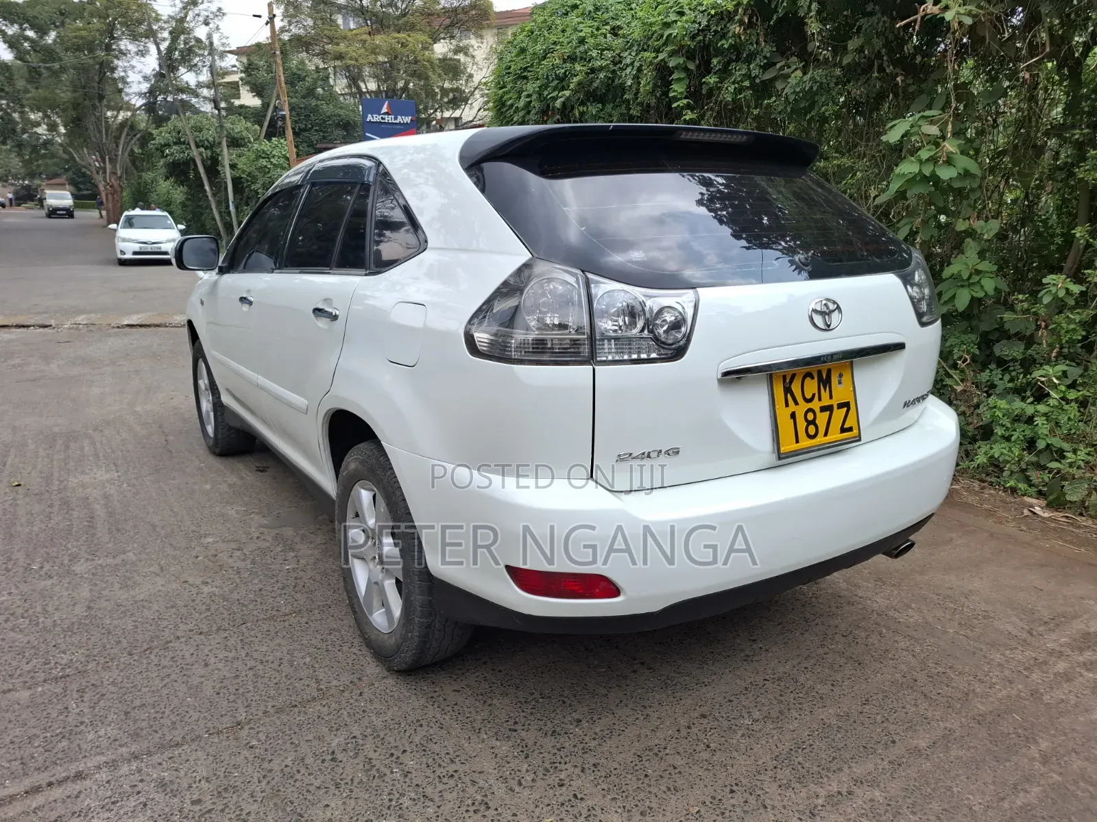 Toyota Harrier 2010 Off white