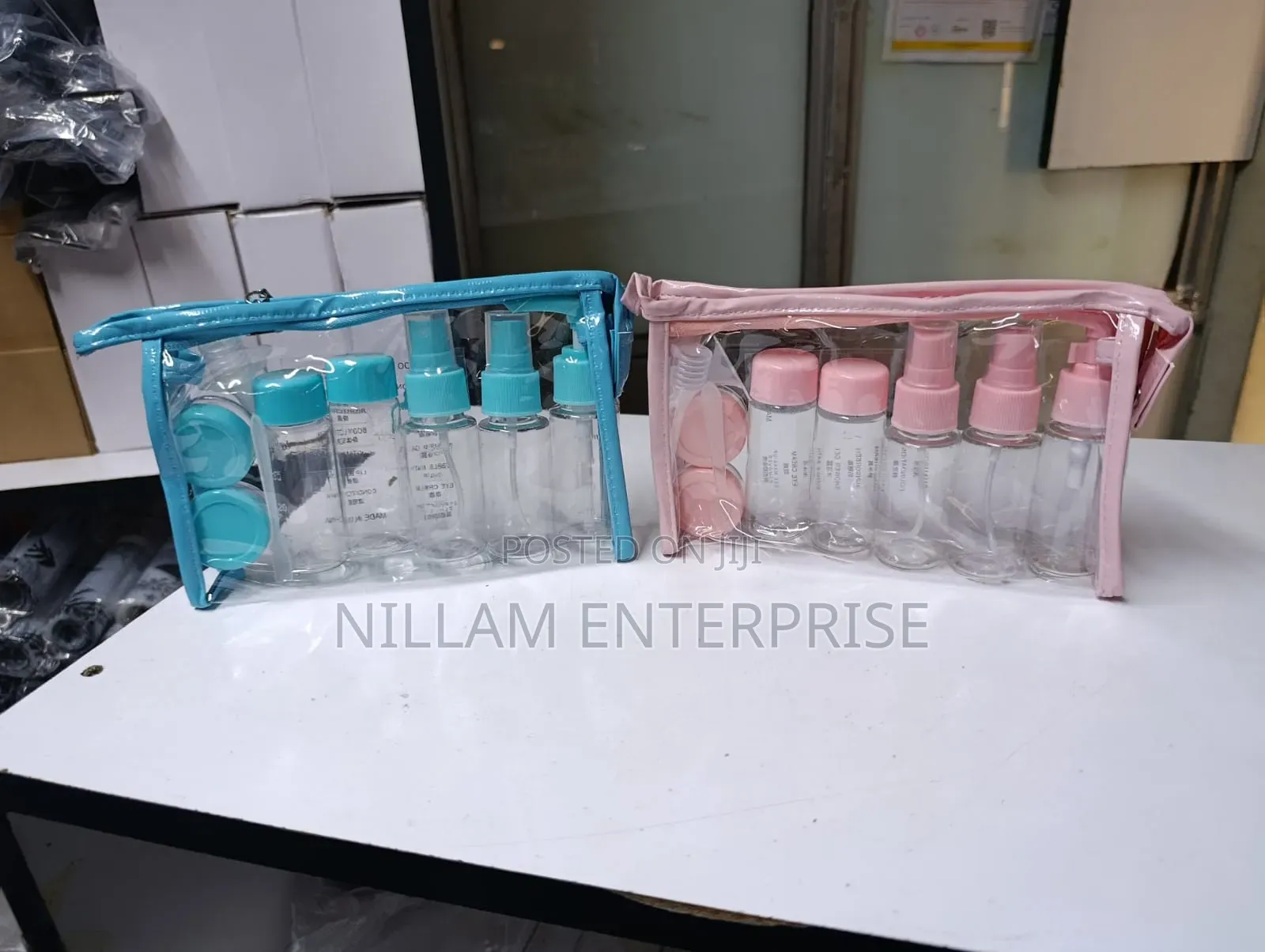 10pcs Refillable Travel Lotion Bottles Kit.