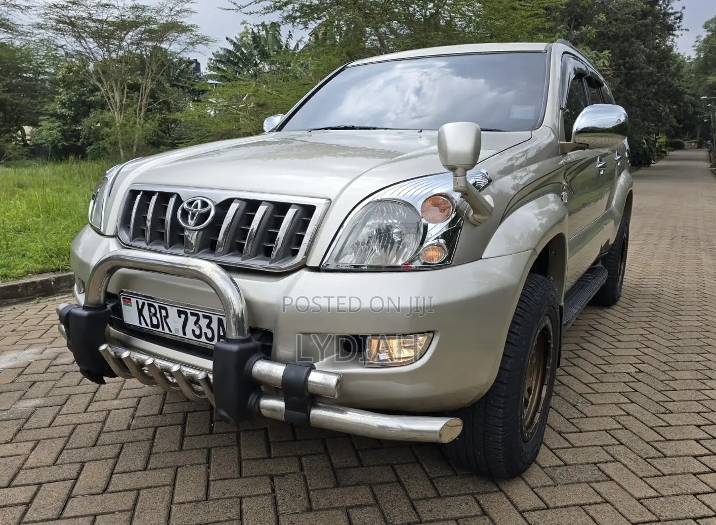 Toyota Land Cruiser Prado 2005 Gold
