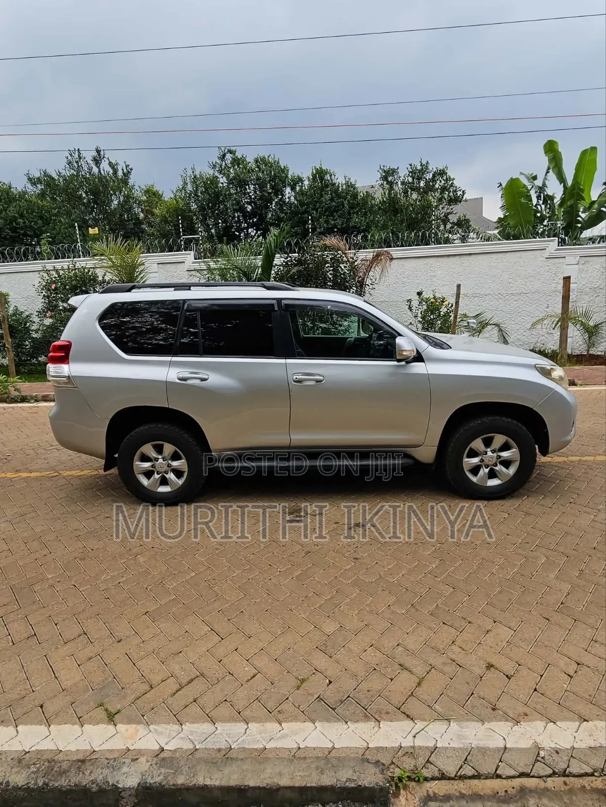 Toyota Land Cruiser Prado 2009 Silver