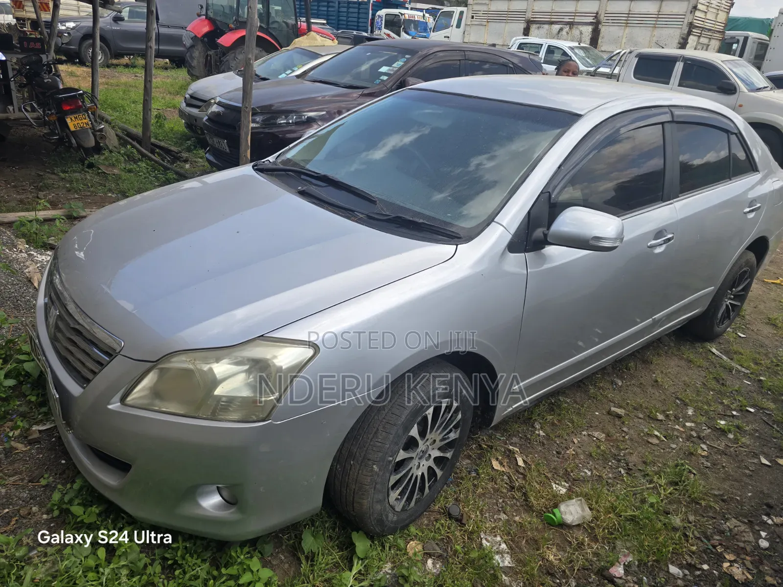 Toyota Premio 1.8 FWD 2014 Silver