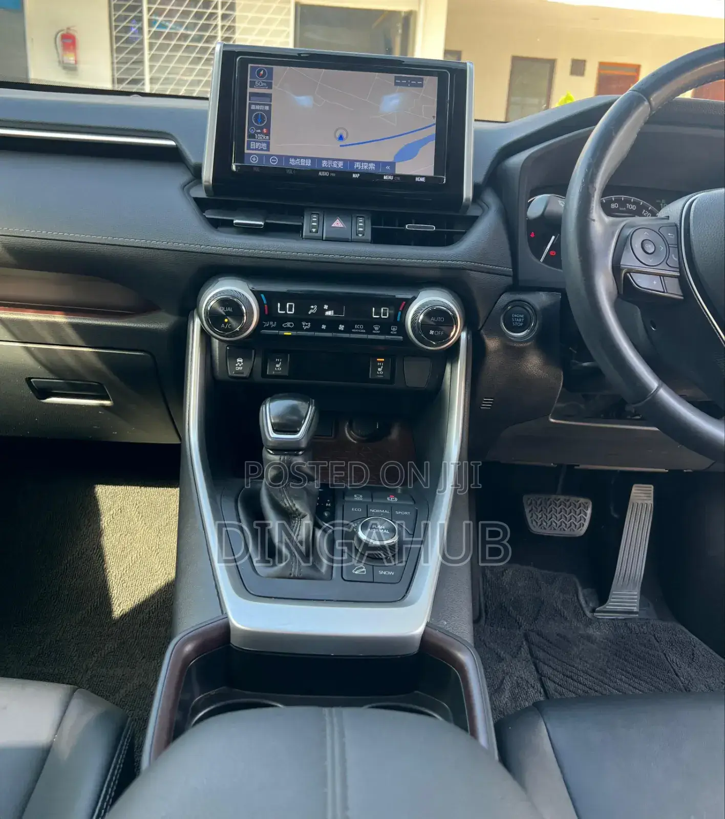 Toyota RAV4 LE AWD 2019