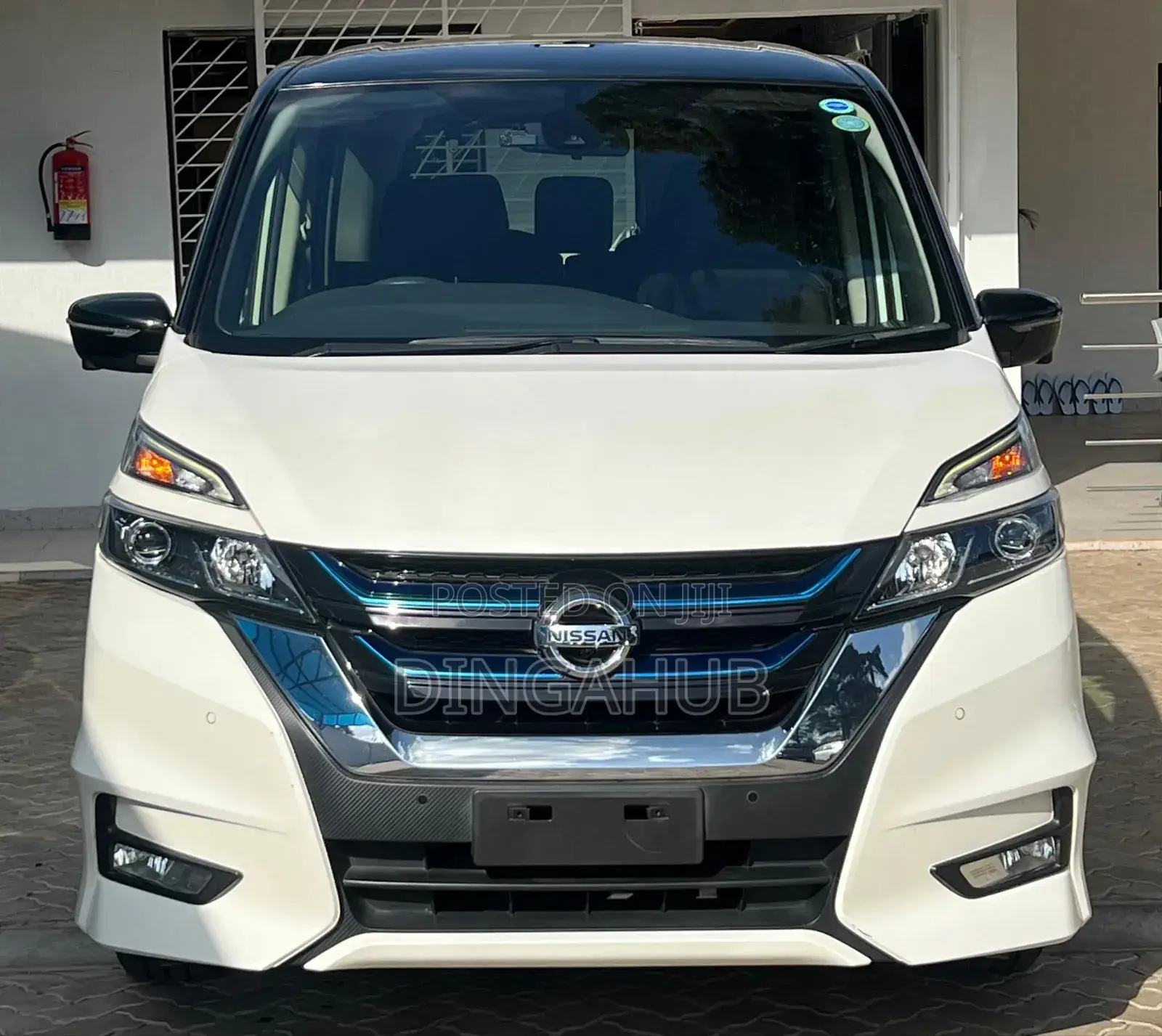 Nissan Serena 2019 Pearl