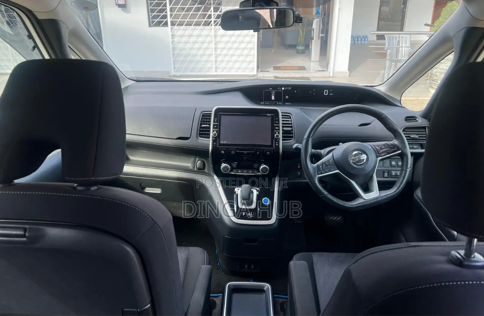 Nissan Serena 2019 Pearl