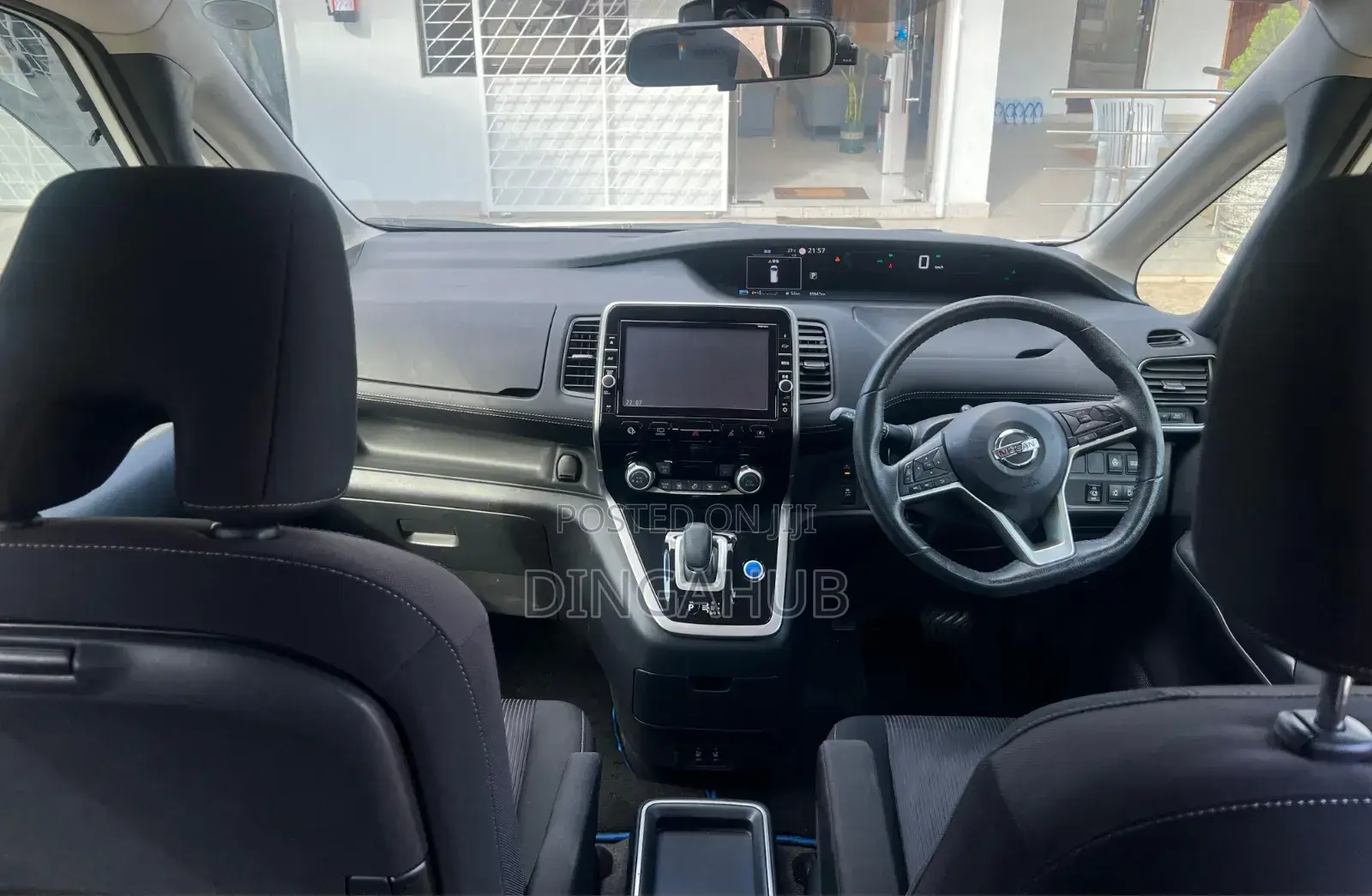 Nissan Serena 2019 Pearl