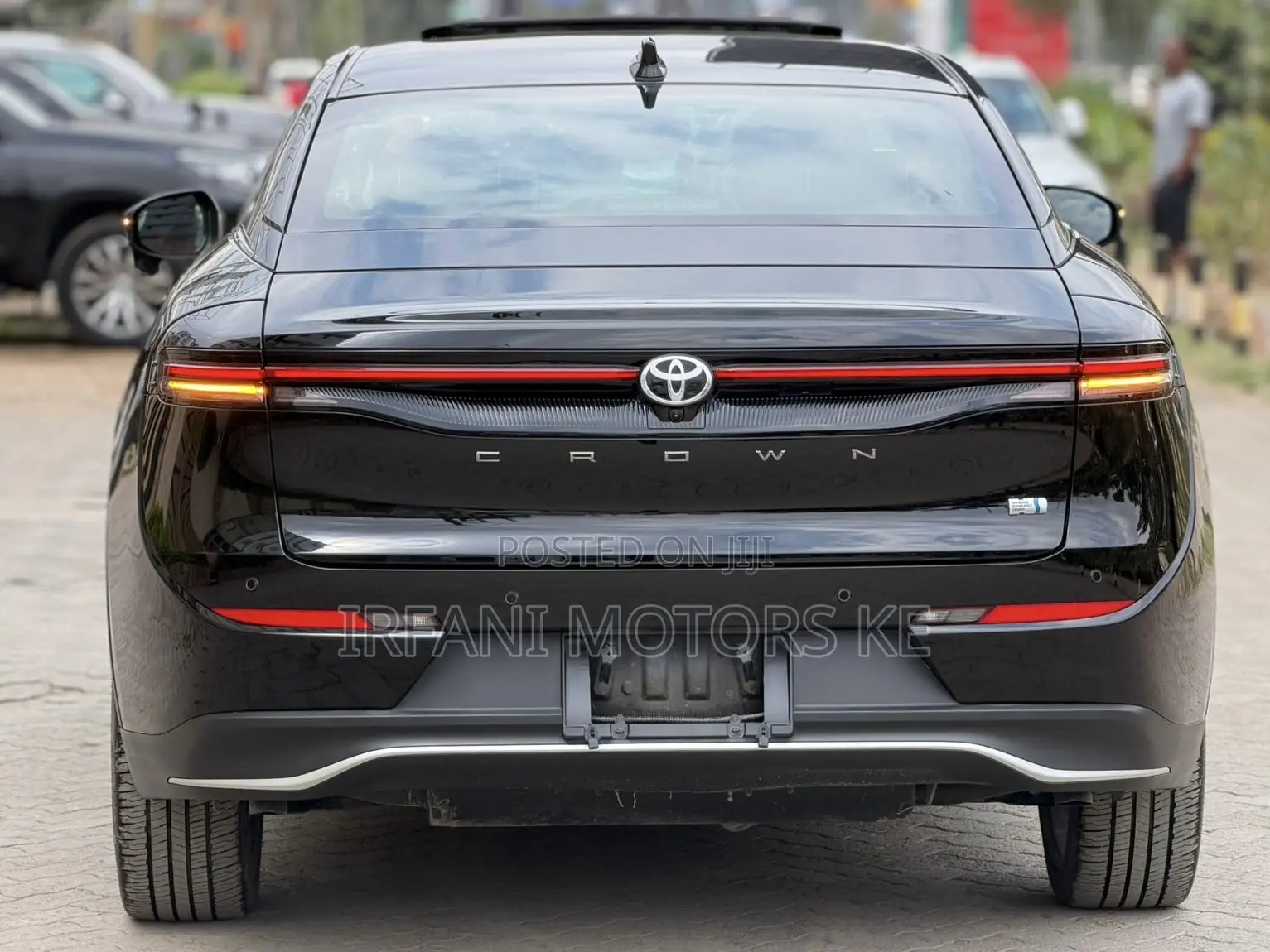 Toyota Crown Platinum 2023 Black