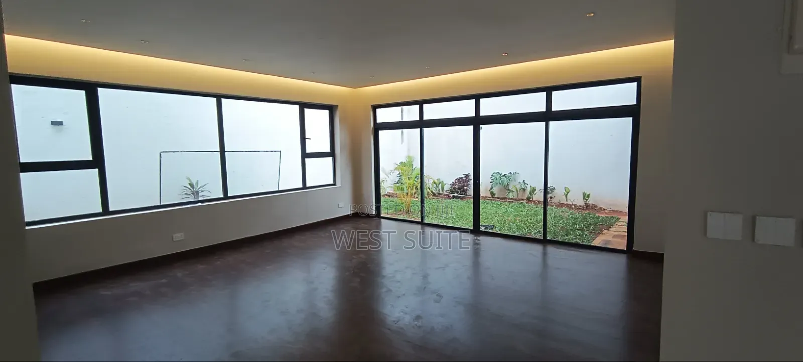 5bdrm Villa in Muthangari for sale