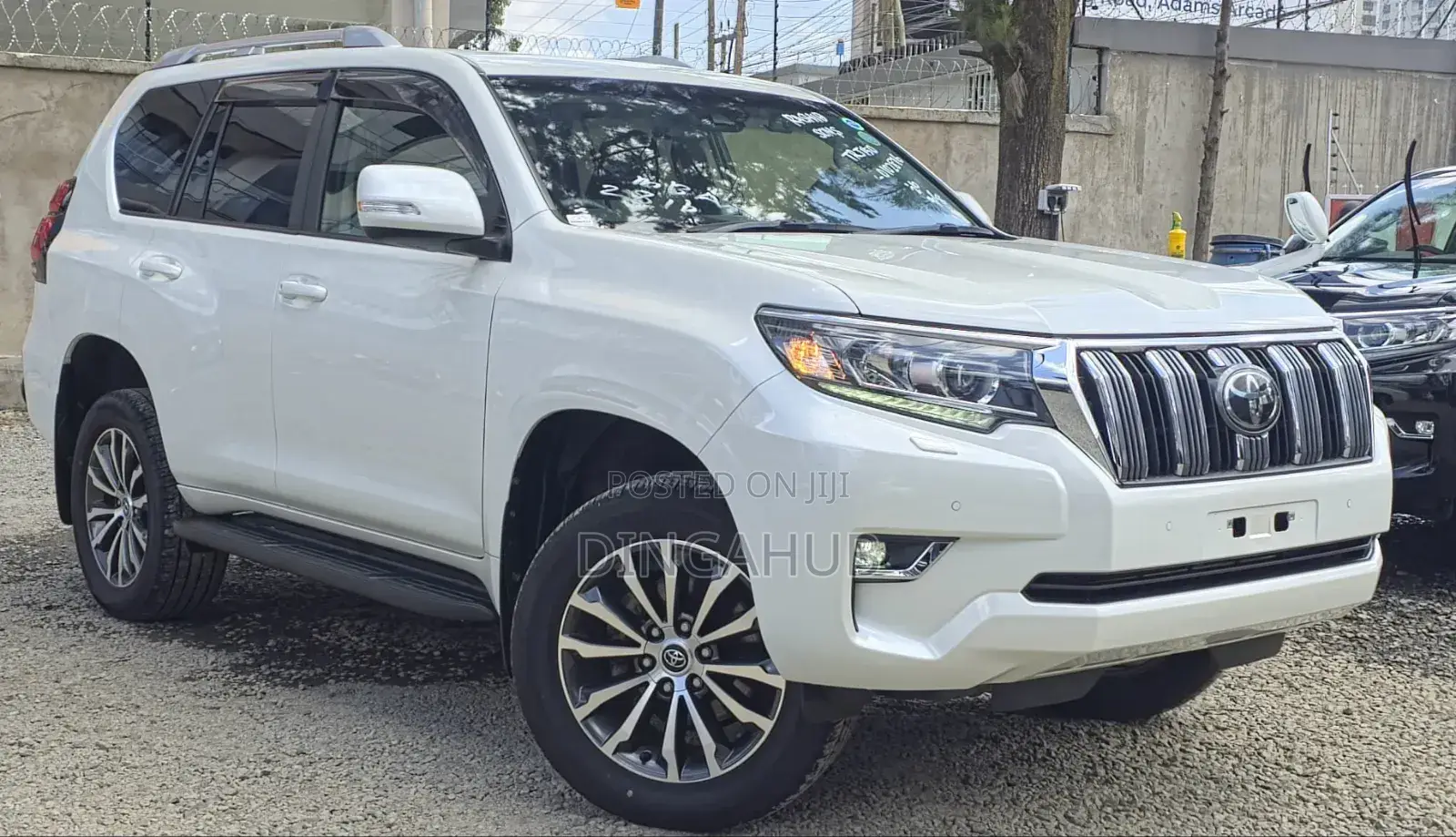 Toyota Land Cruiser Prado 2019 Pearl