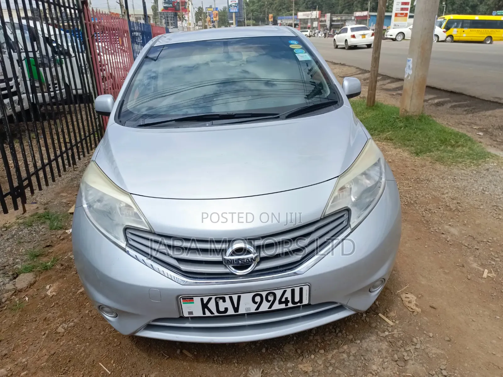 Nissan Note 2013 Silver