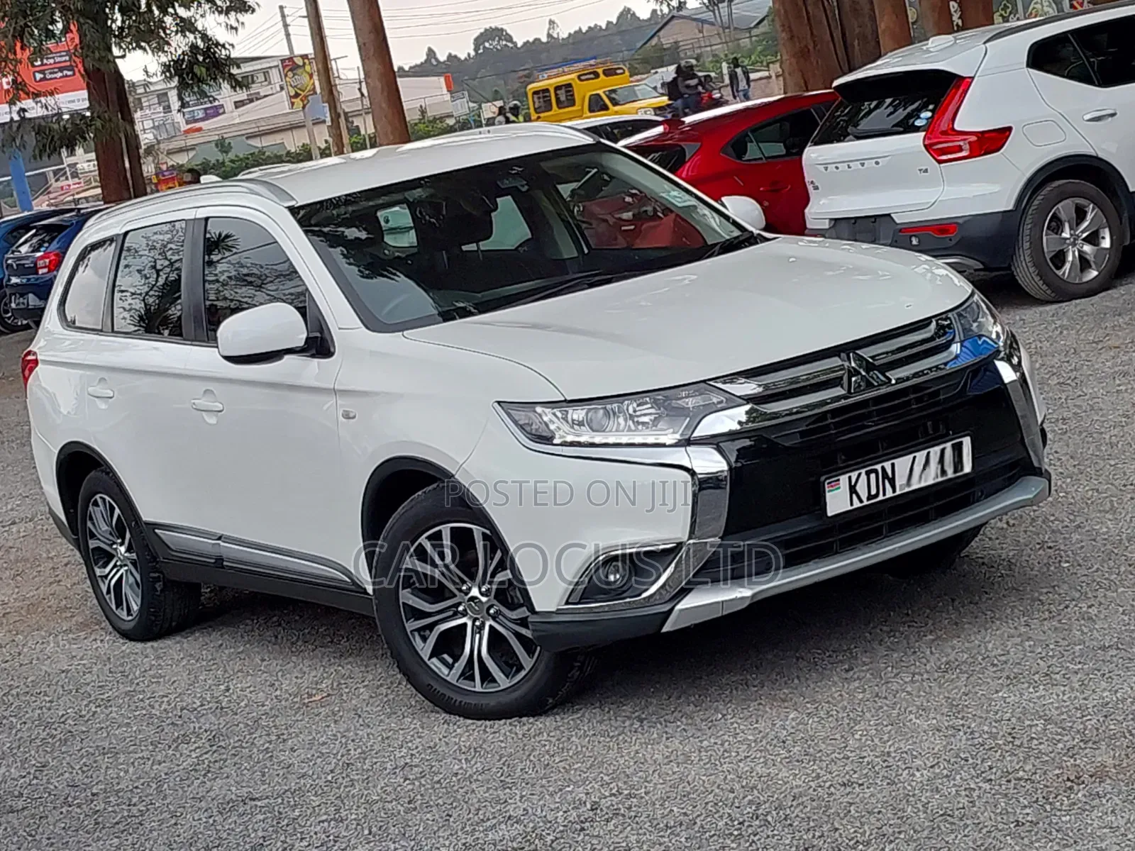 Mitsubishi Outlander 2018 Pearl