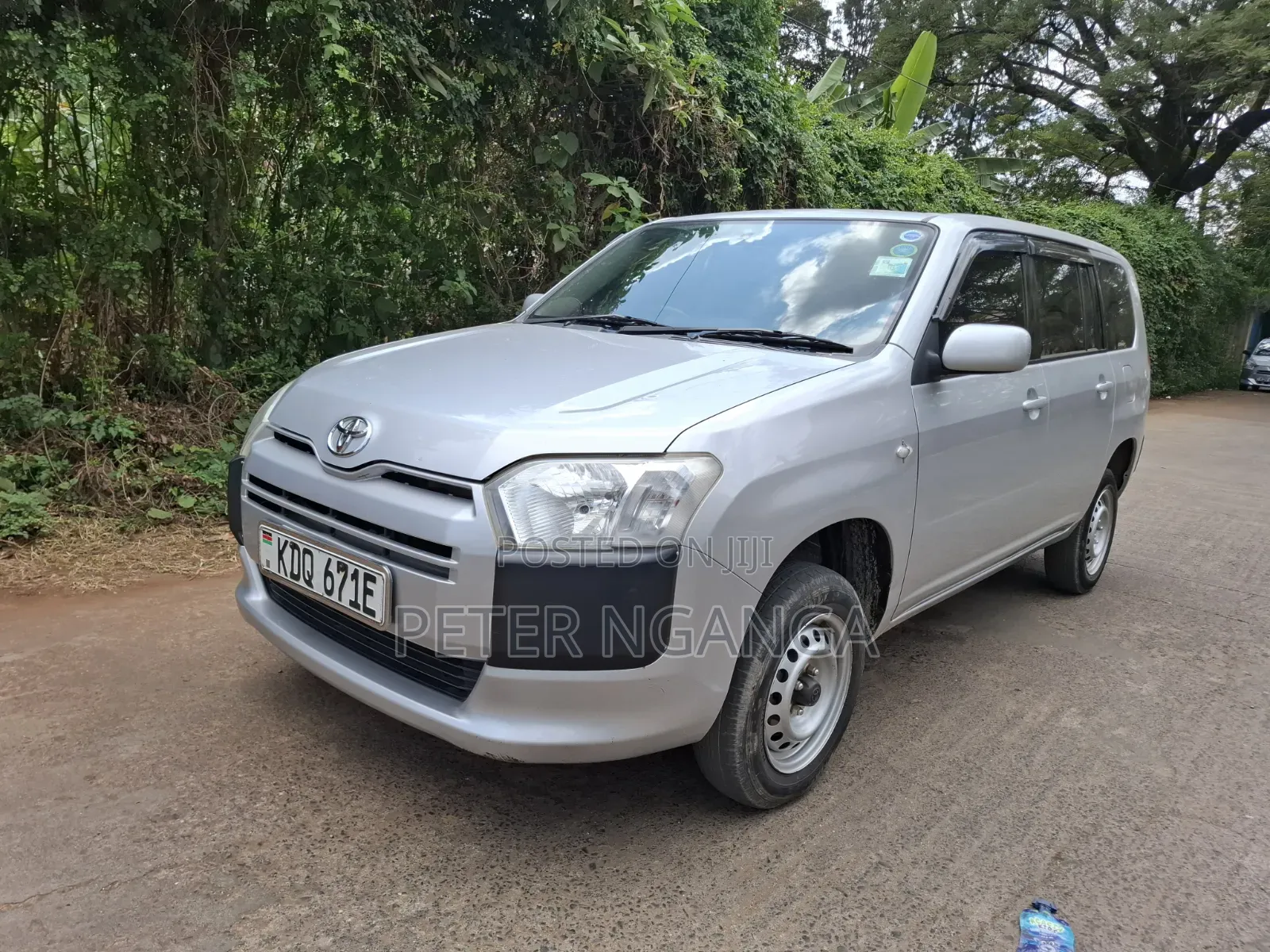 Toyota Succeed SV Premium 2016 Silver
