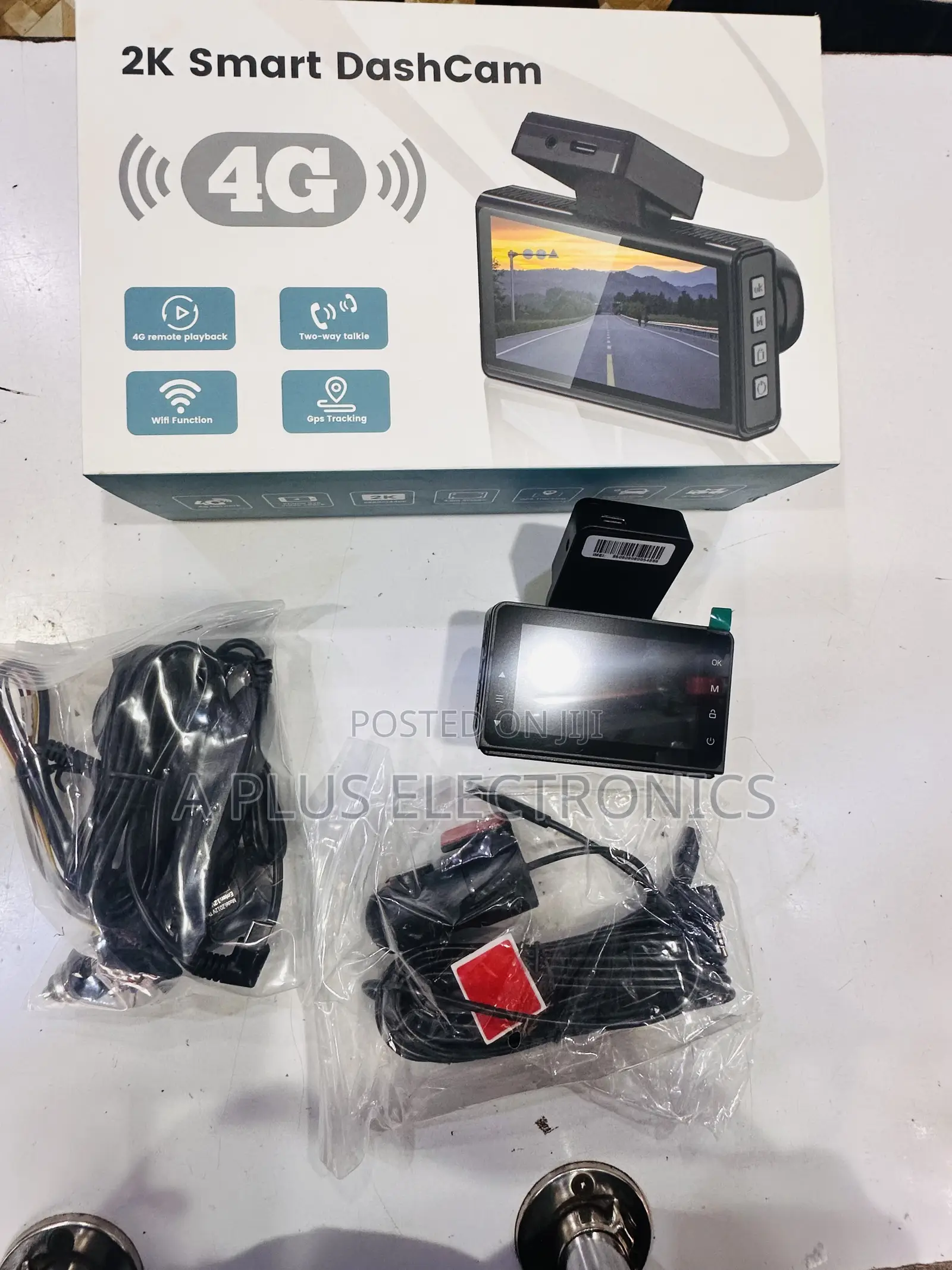 4g Dash Camera P83(Uses Simcard) 24/7 Vehicle Monitoring Dash Camera