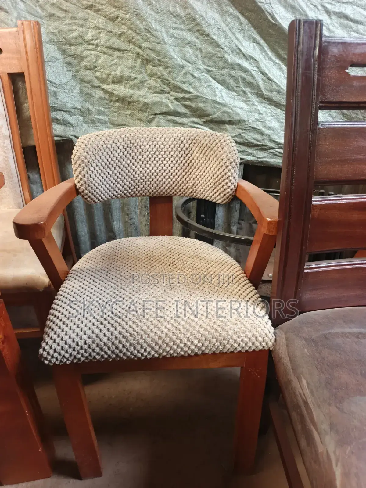 Modern Chairs Tapture Design