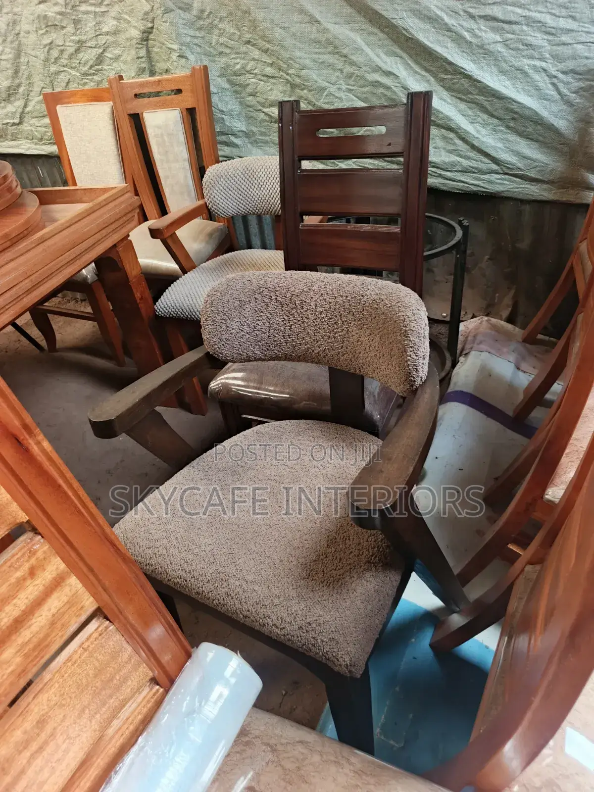 Modern Chairs Tapture Design