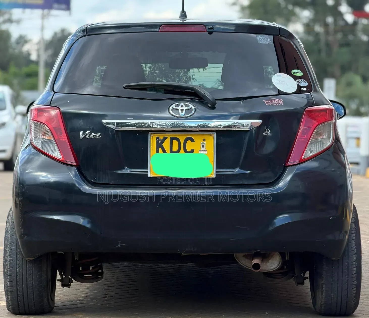 Toyota Vitz 2013 Black