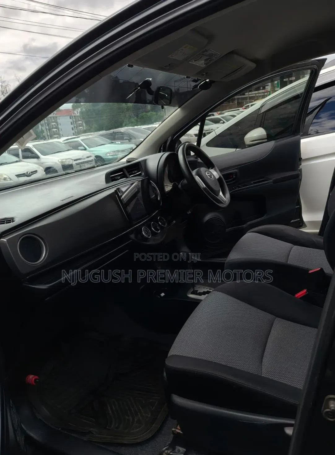 Toyota Vitz 2013 Black