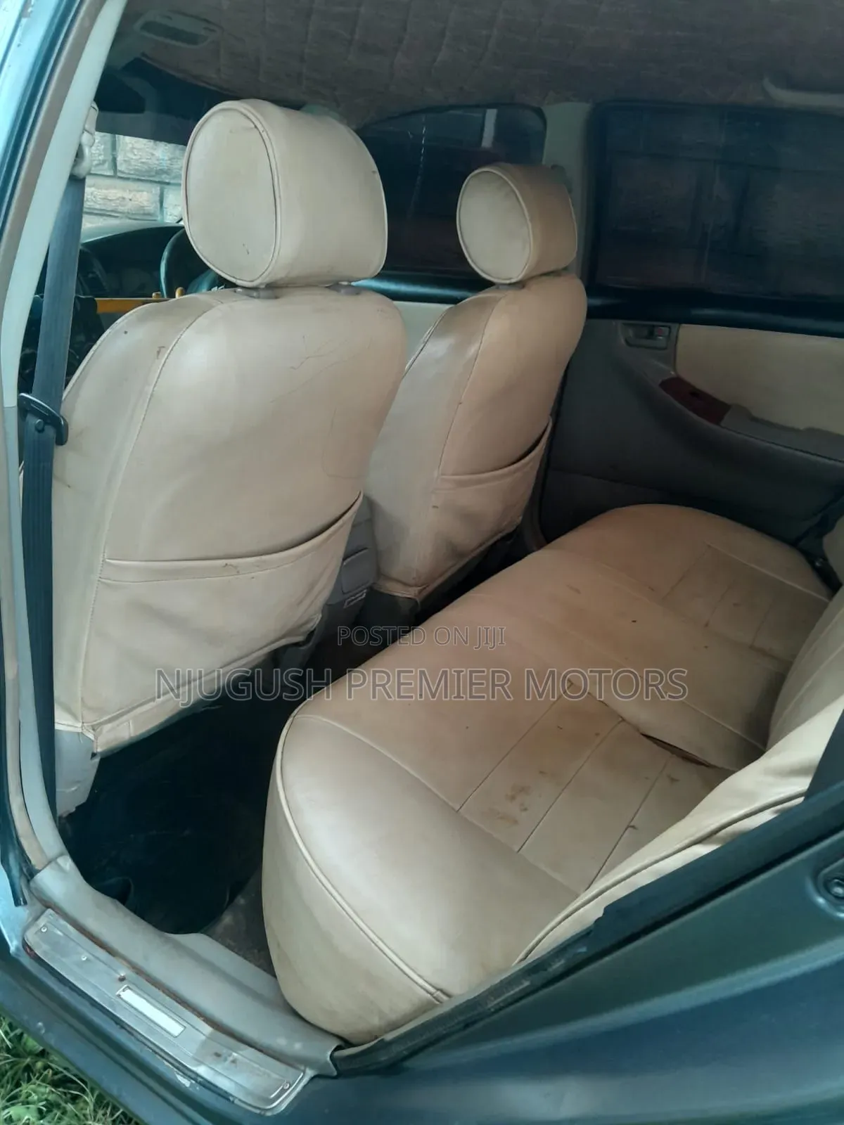 Toyota Corolla 2000 Gray