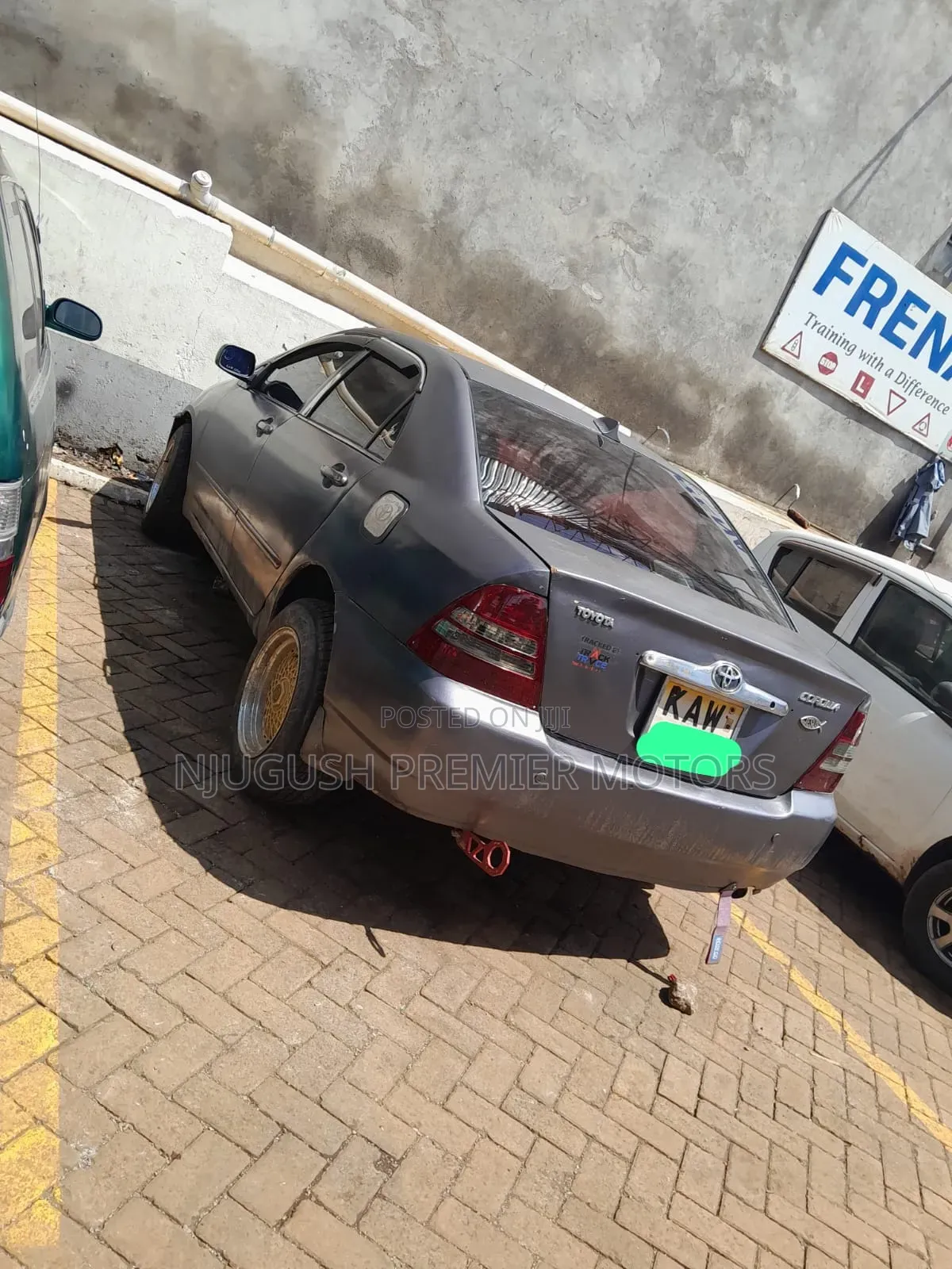 Toyota Corolla 2000 Gray