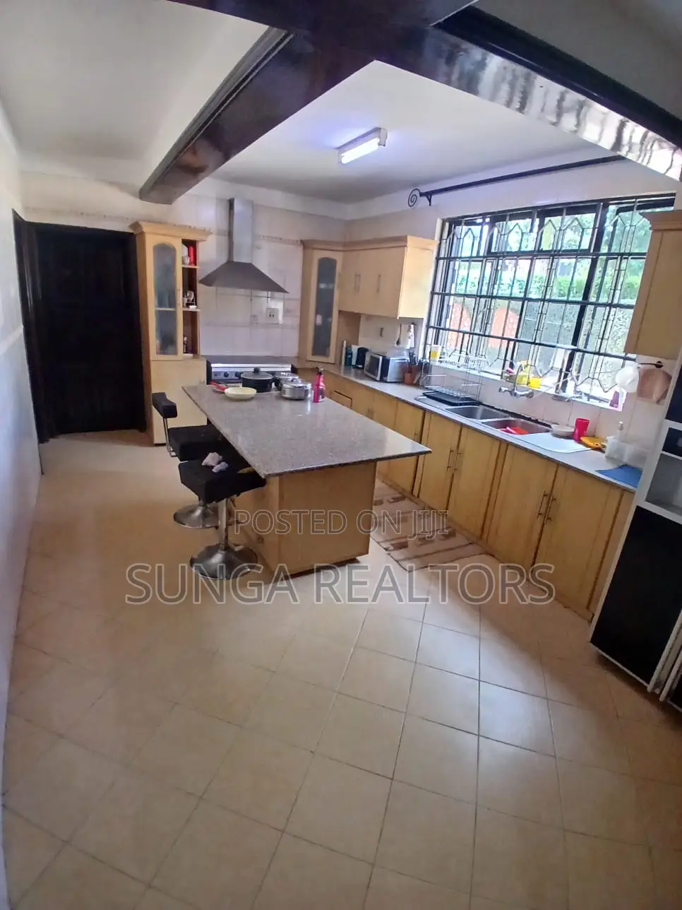 4bdrm House in Njathaini Rd., Thindigua/Kasarini for sale