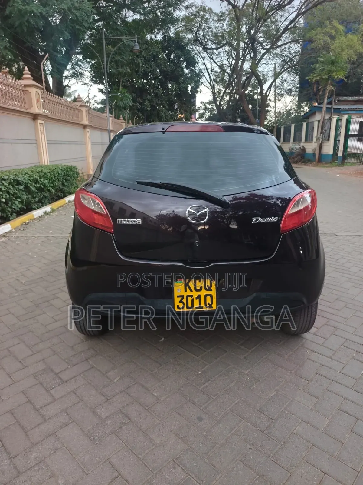Mazda Demio 2011 Purple
