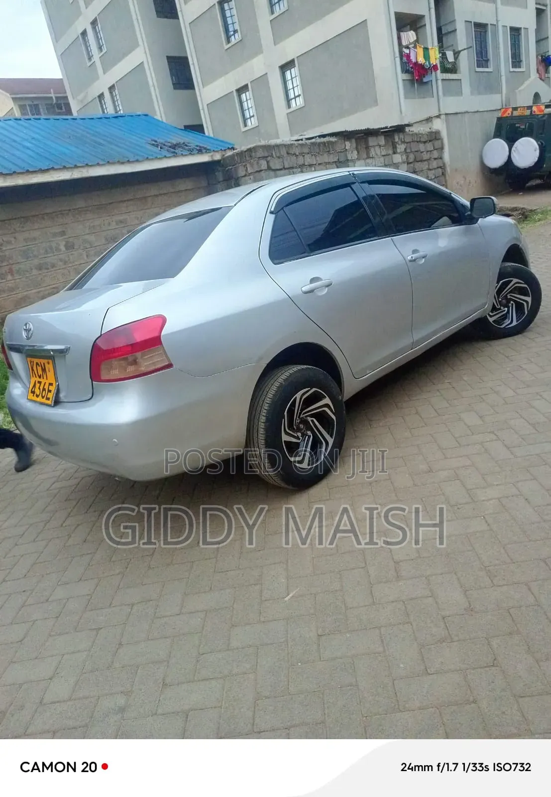 Toyota Belta 2010 Silver