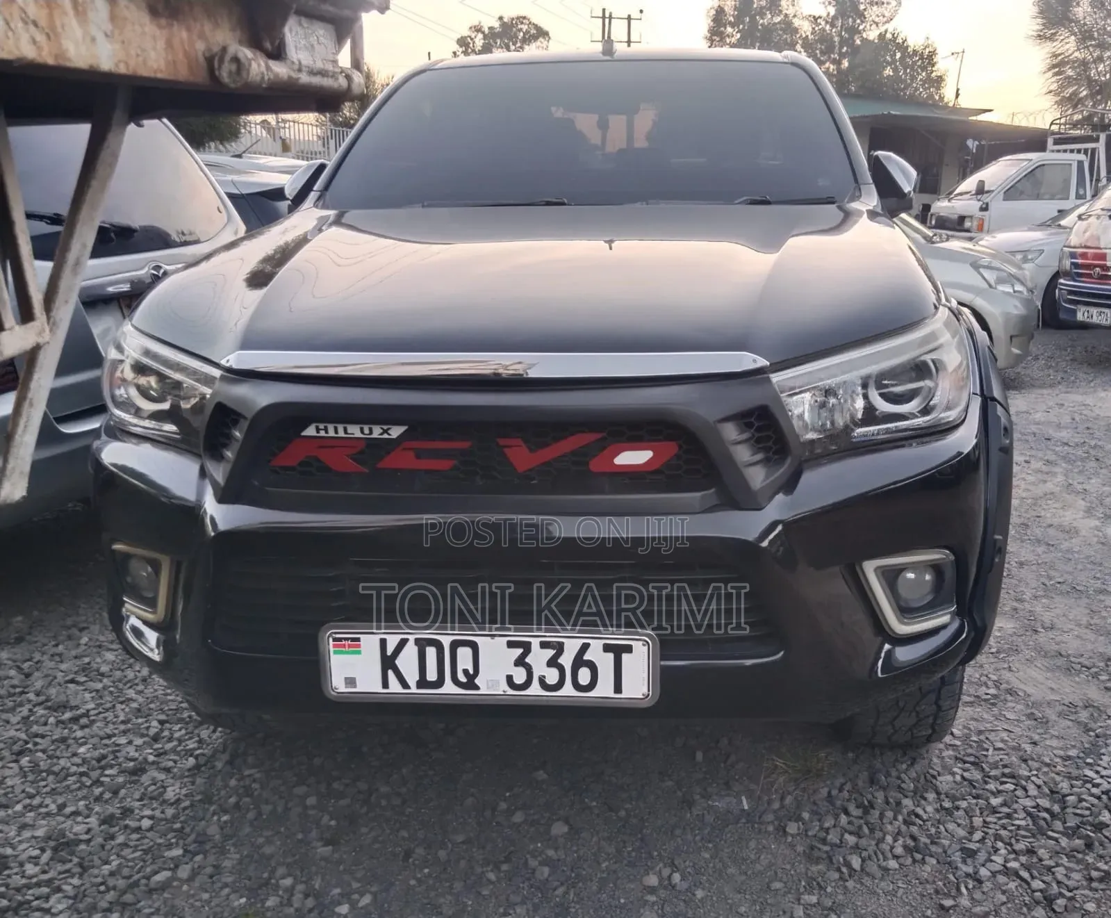 Toyota Hilux 2016 Black