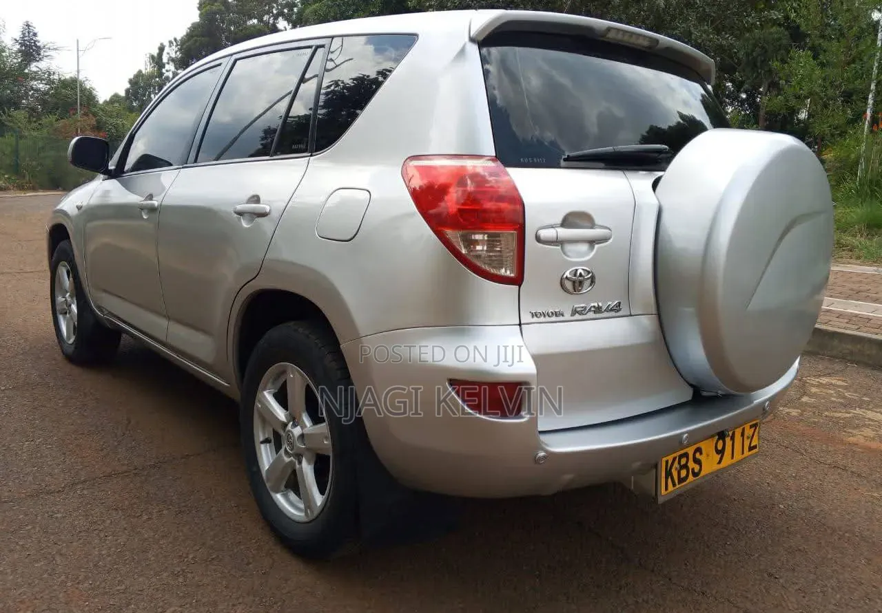 Toyota RAV4 2007 Silver